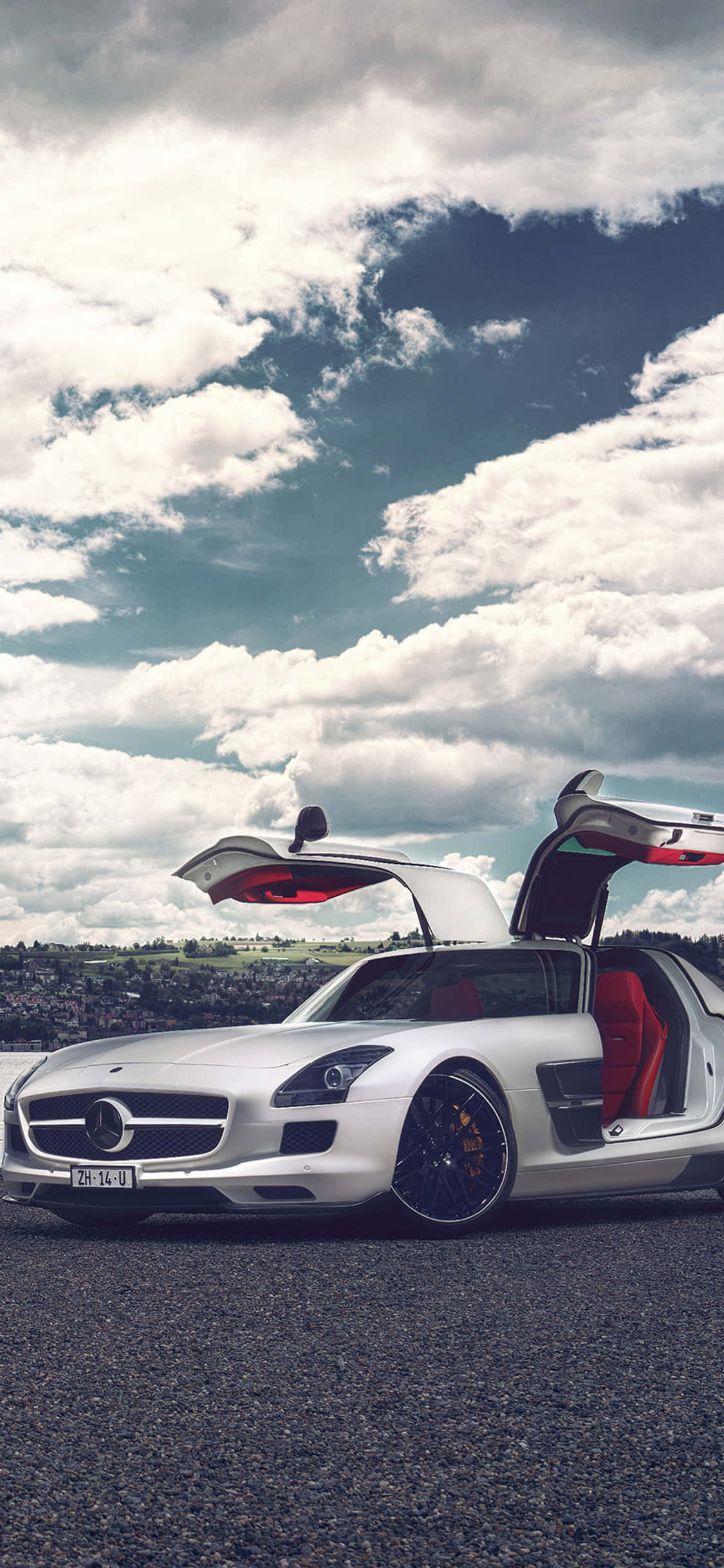 iPhone X AMG GT-R Arka Planı Açık Kapı SLS AMG Duvar Kağıdı