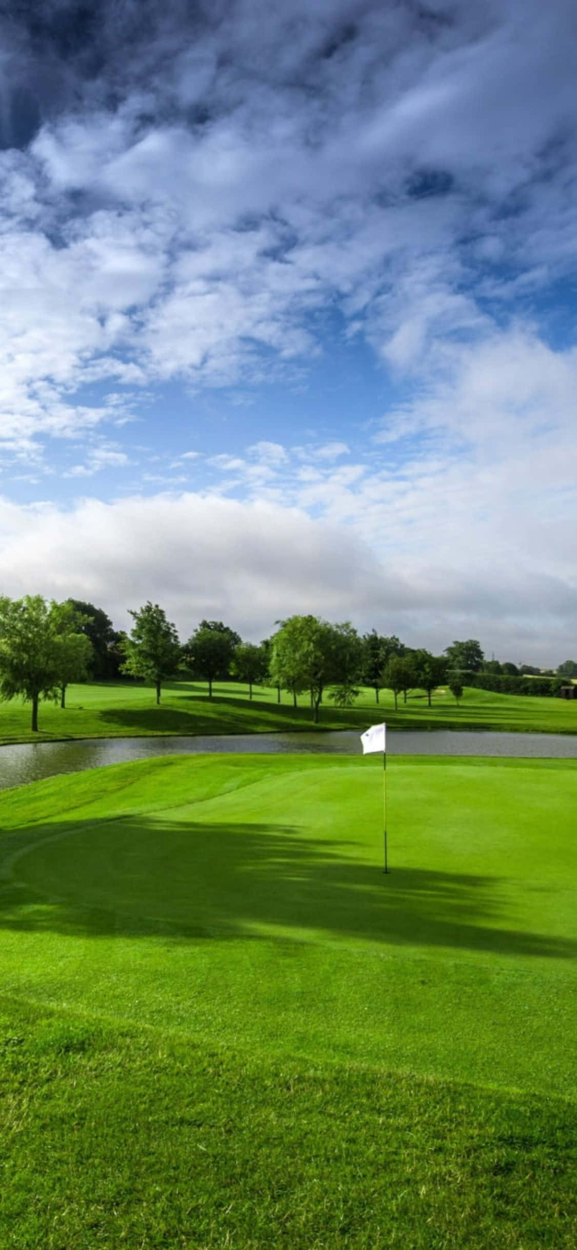 iPhone X Golf Sahasında Manzaraların Keyfini Çıkarın Duvar Kağıdı