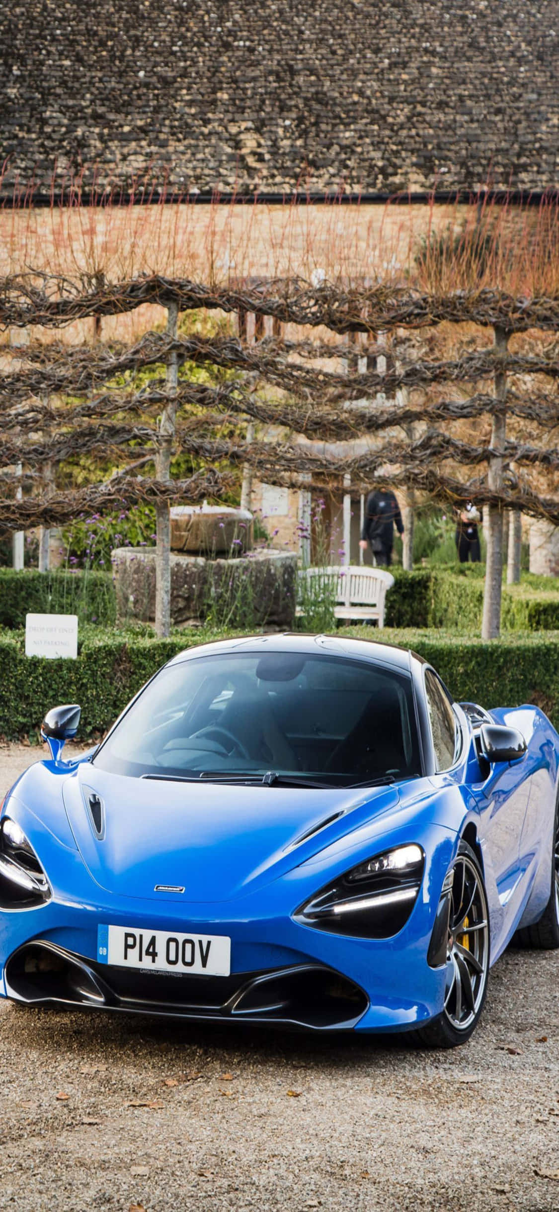 iPhone X McLaren 720S Mavi Arkaplan Duvar Kağıdı