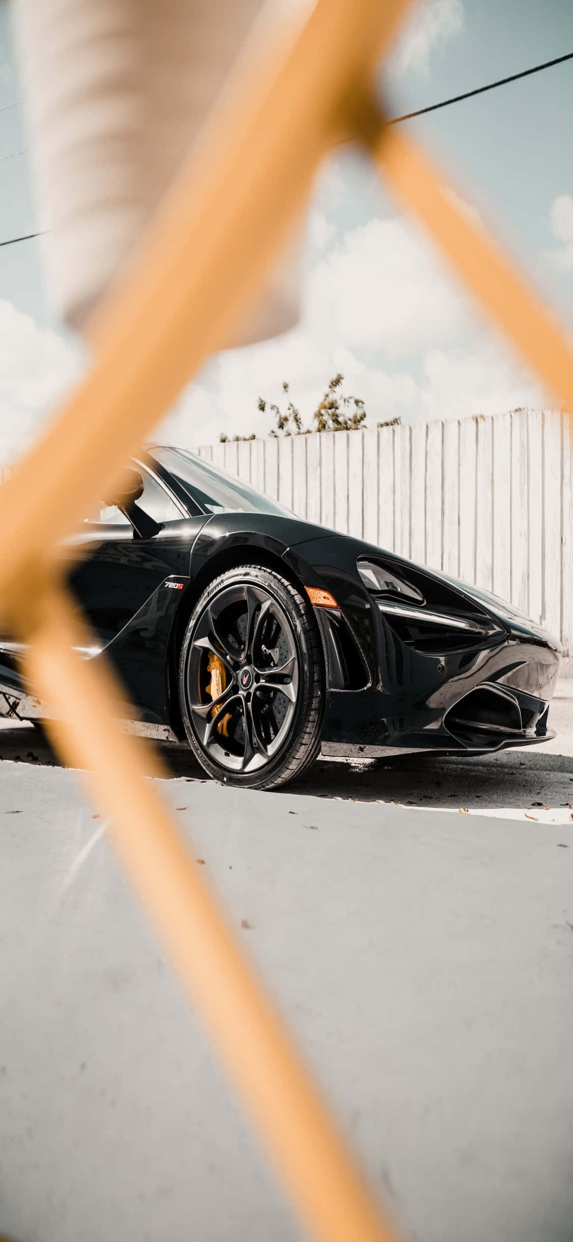 iPhone X McLaren 720s Miami Arka Planı Duvar Kağıdı