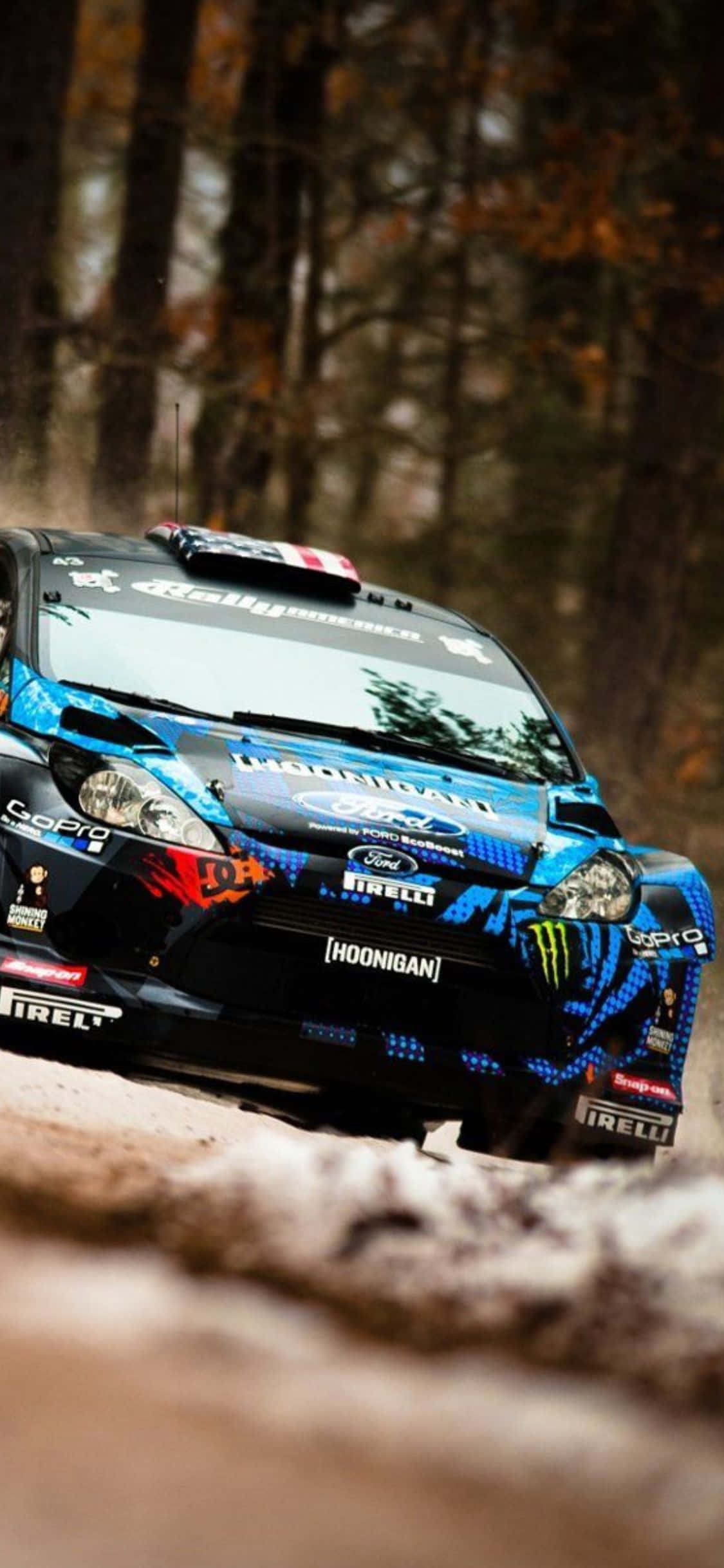 iPhone Xs ile Dirt Rally Pistini Fethedin Duvar Kağıdı