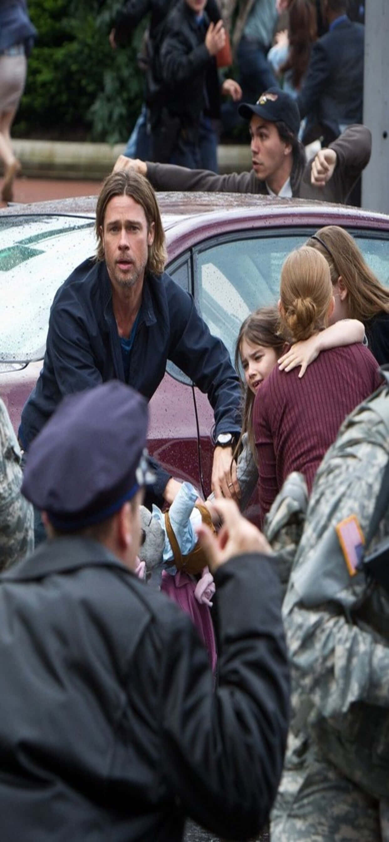 iPhone XS Max Ekranında World War Z'nin Aksiyon Dolu Manzarası Duvar Kağıdı