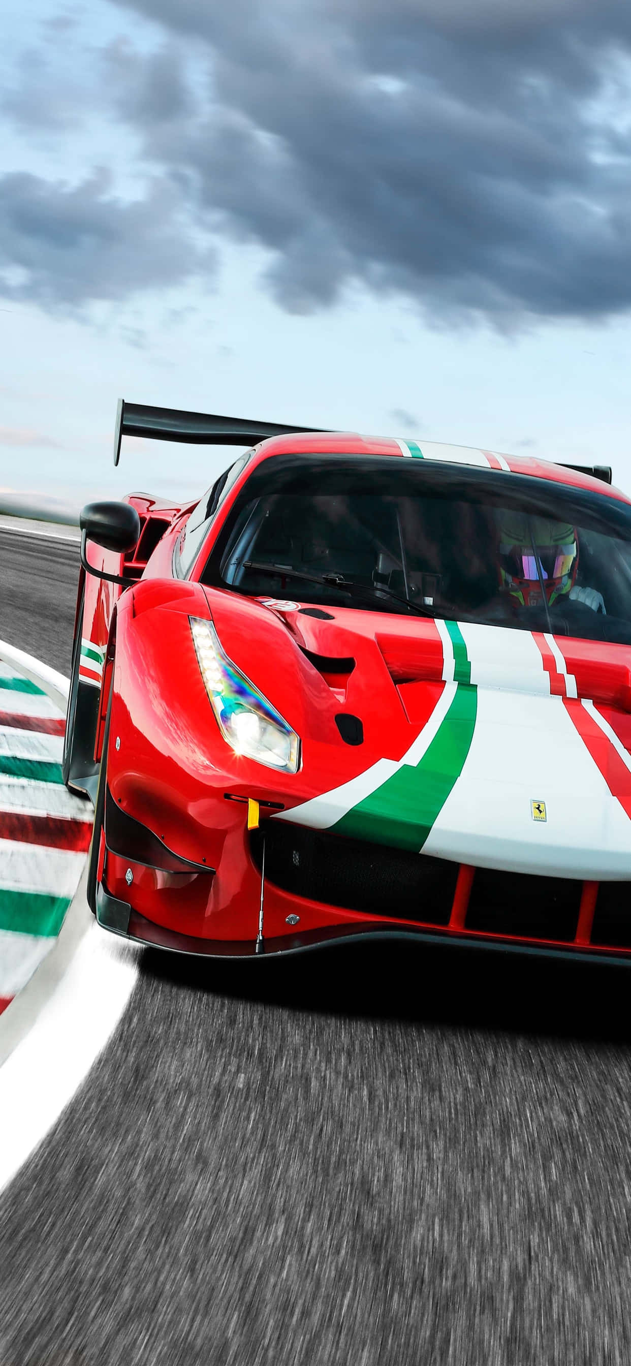 iPhone Xs Max Ferrari Duvar Kağıdı Pistte Ferrari 488 GT3 Duvar Kağıdı