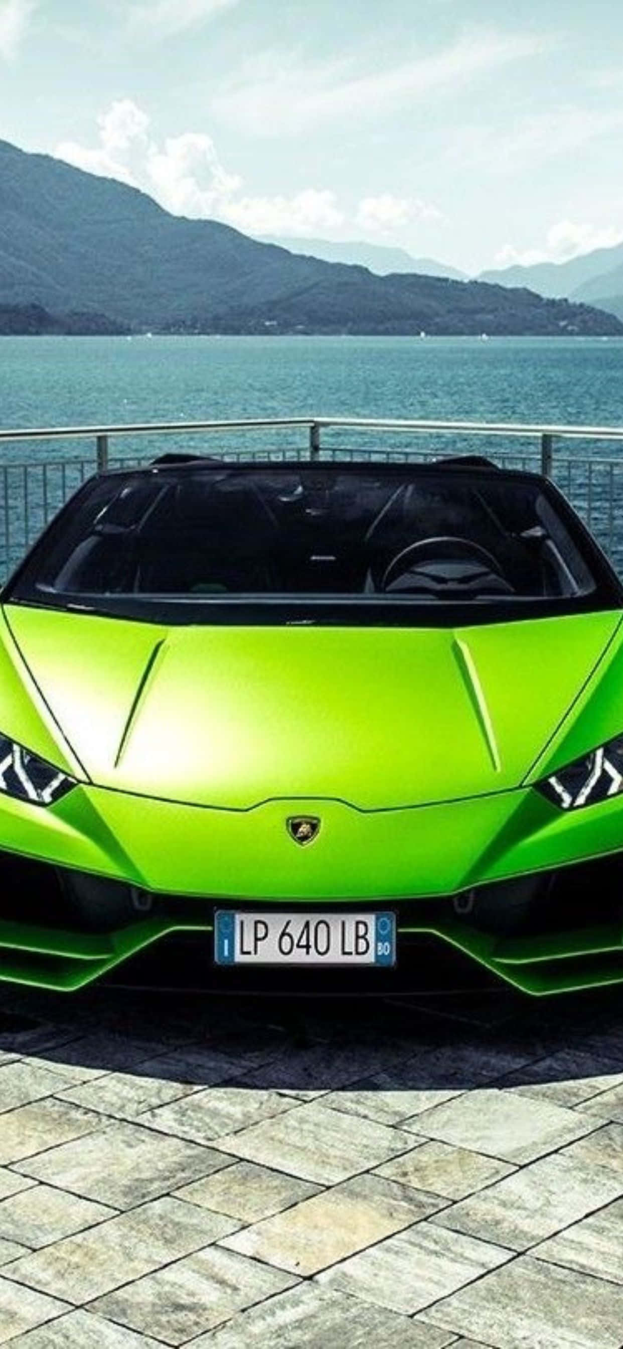 iPhone XS Max Lamborghini Apple Yeşil Arkaplan Duvar Kağıdı