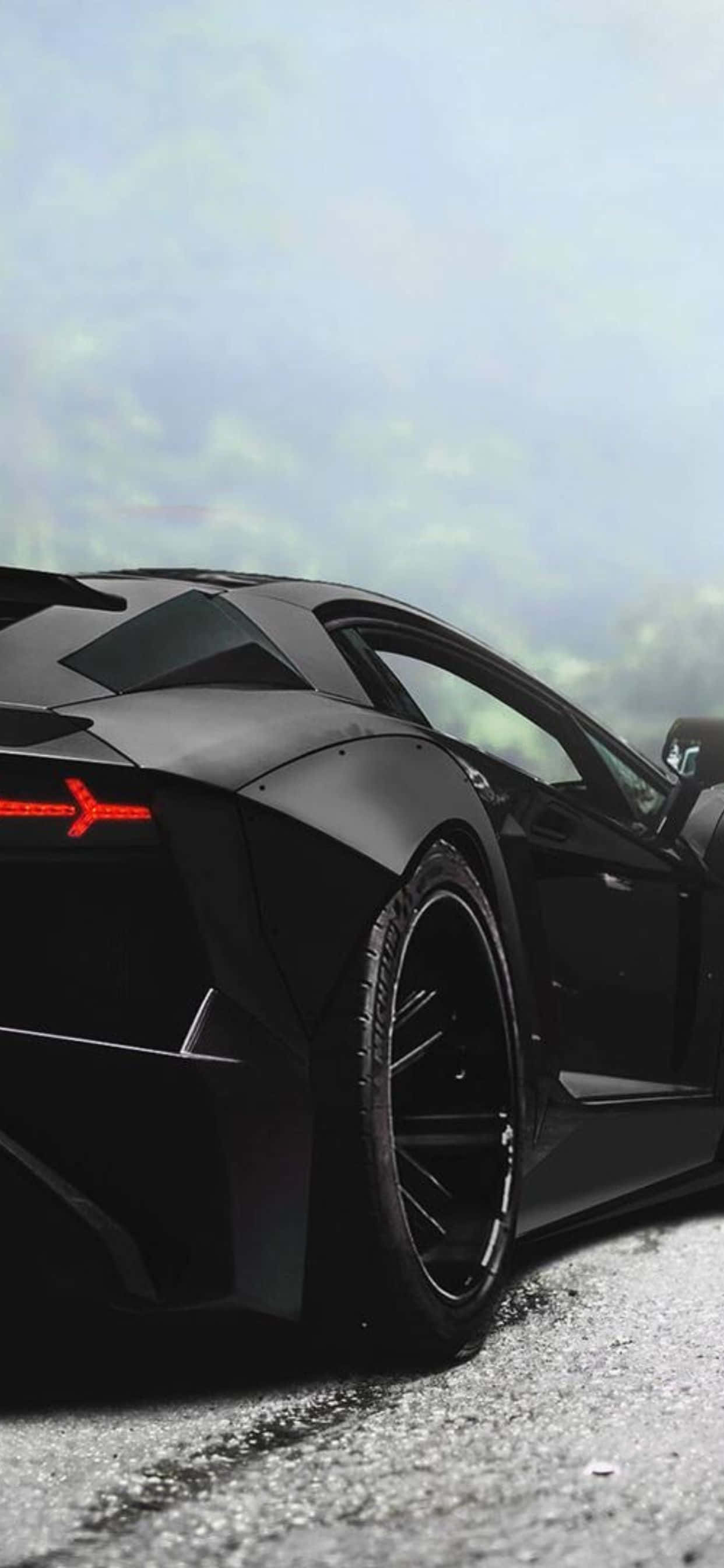 iPhone XS Max Lamborghini Siyah Arka Plan Duvar Kağıdı