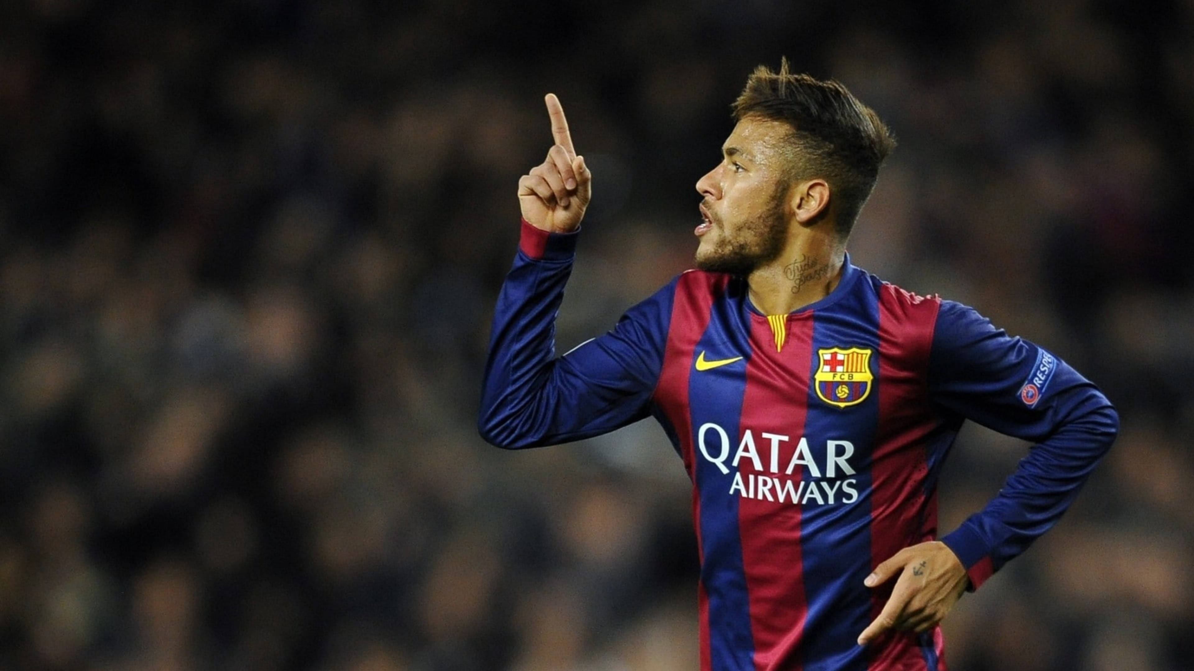 İşaret Eden Sporcu Neymar 4K Duvar Kağıdı