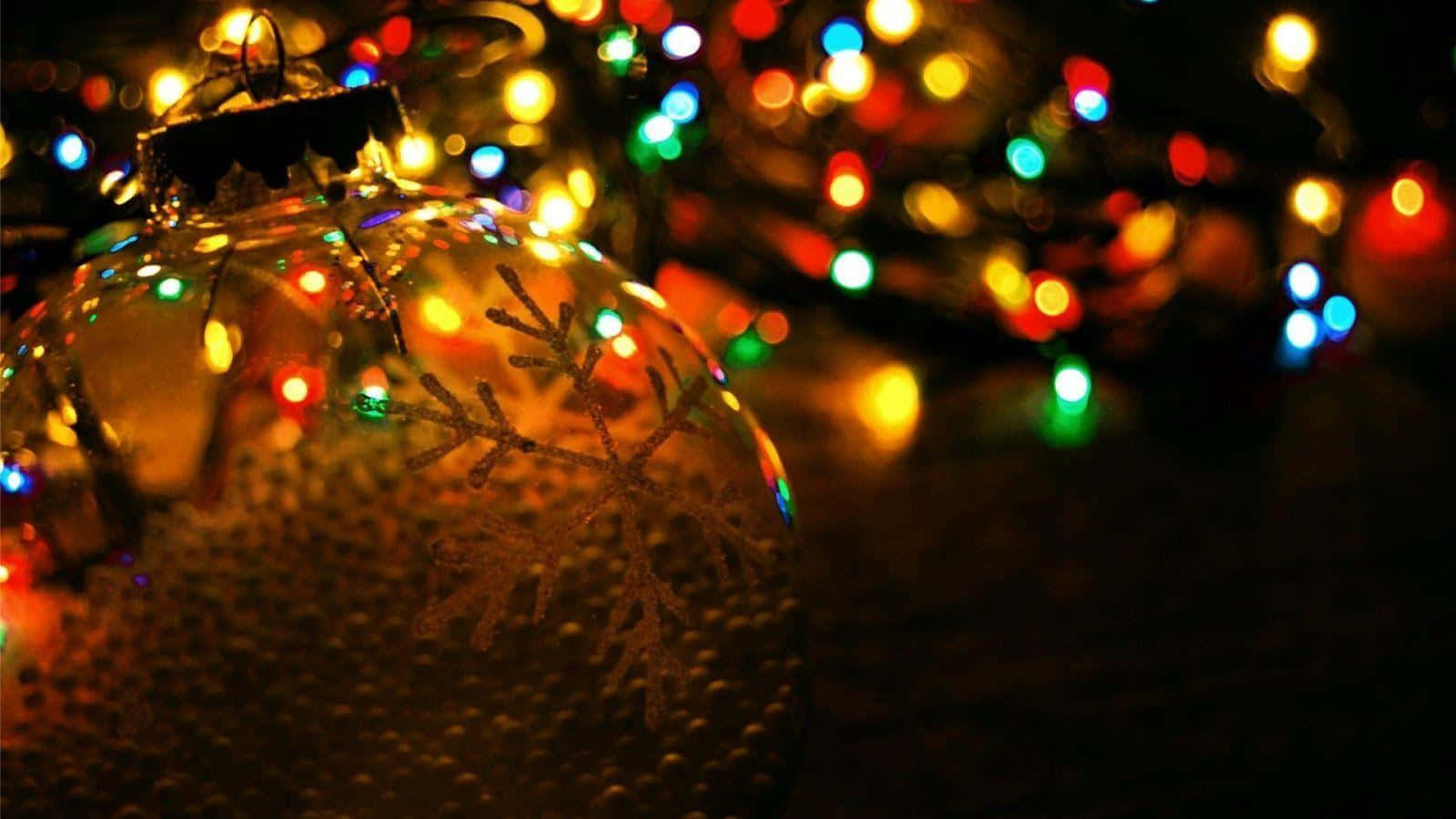 Işıklı Noel Süslemeleri Duvar Kağıdı