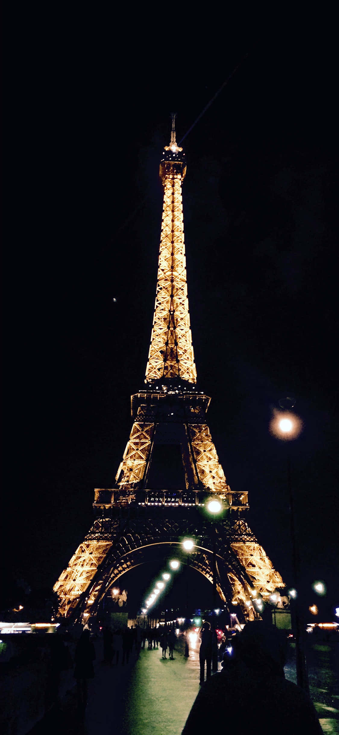 "Işıklar Şehri'ni Keşfedin: Paris" Duvar Kağıdı