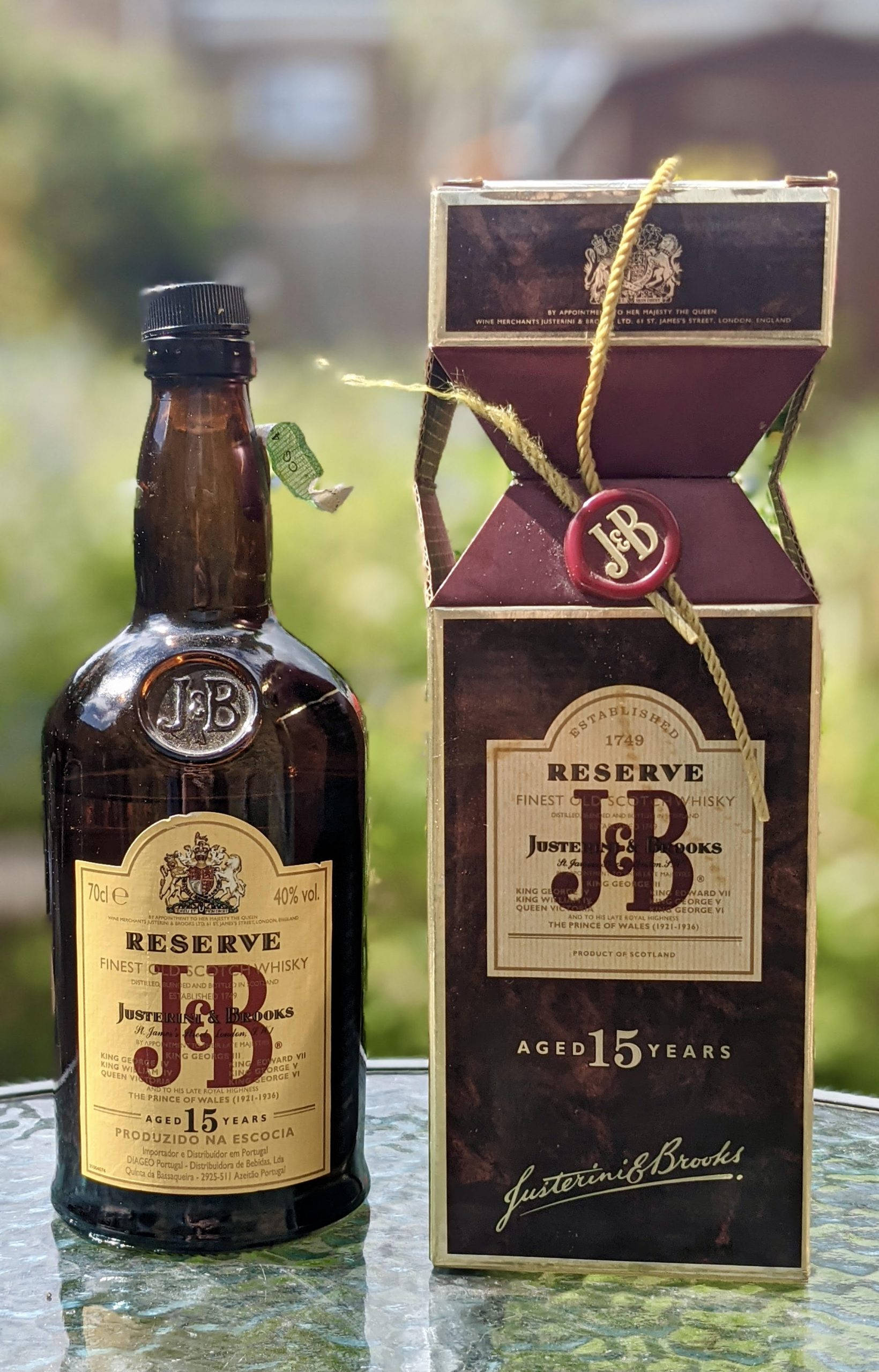 J&B Reserve 15 Yıl Dinlendirilmiş Duvar Kağıdı