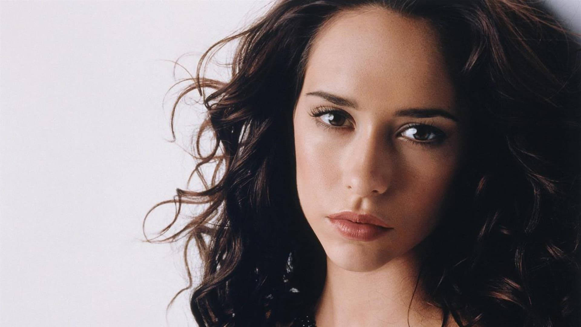 Jennifer Love Hewitt Masum Bakış Duvar Kağıdı