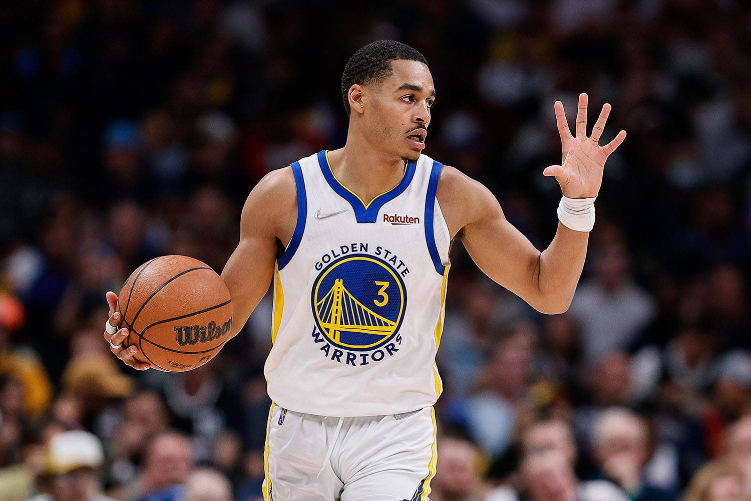 Jordan Poole Eller Yukarıda
