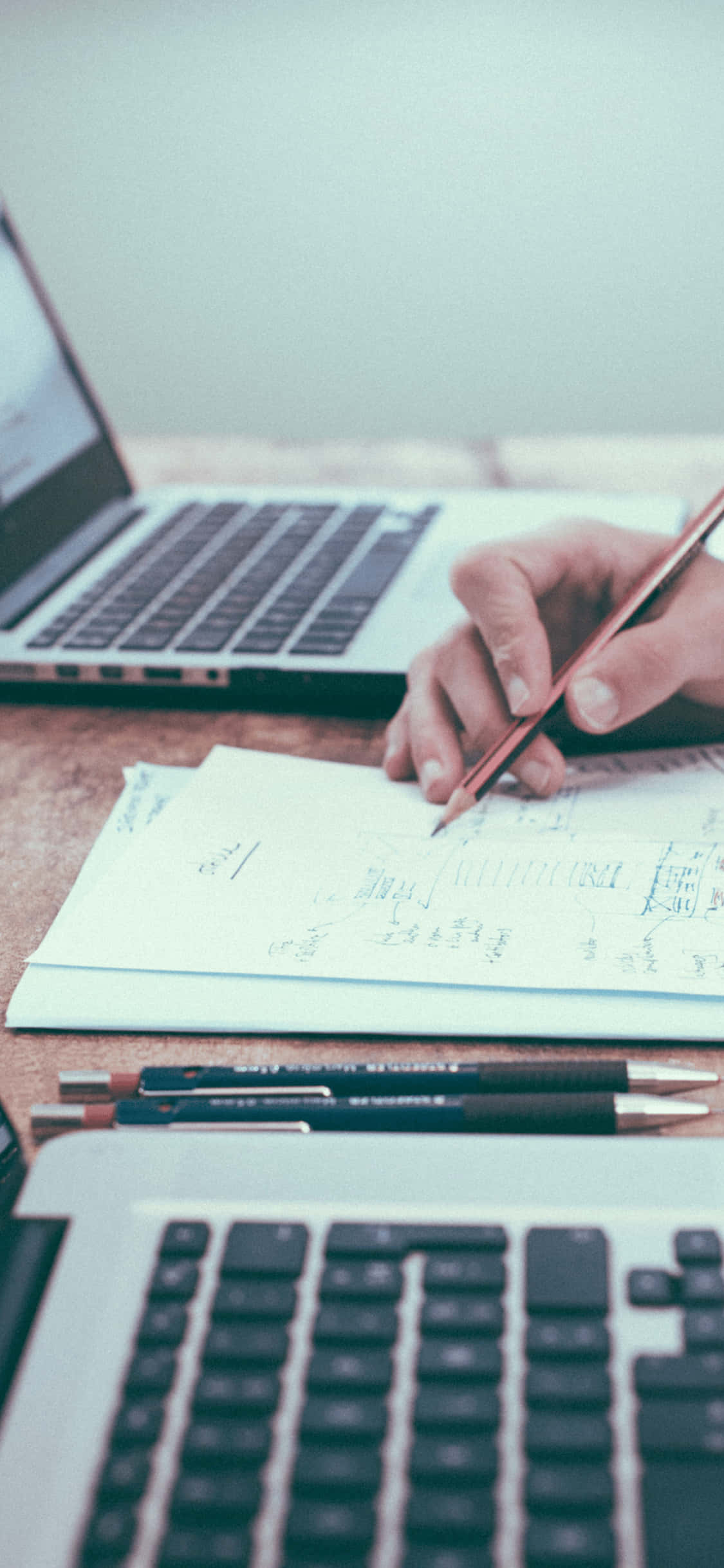 Kağıda Yazı Yazmak iPhone X Ofis Arka Planı Duvar Kağıdı
