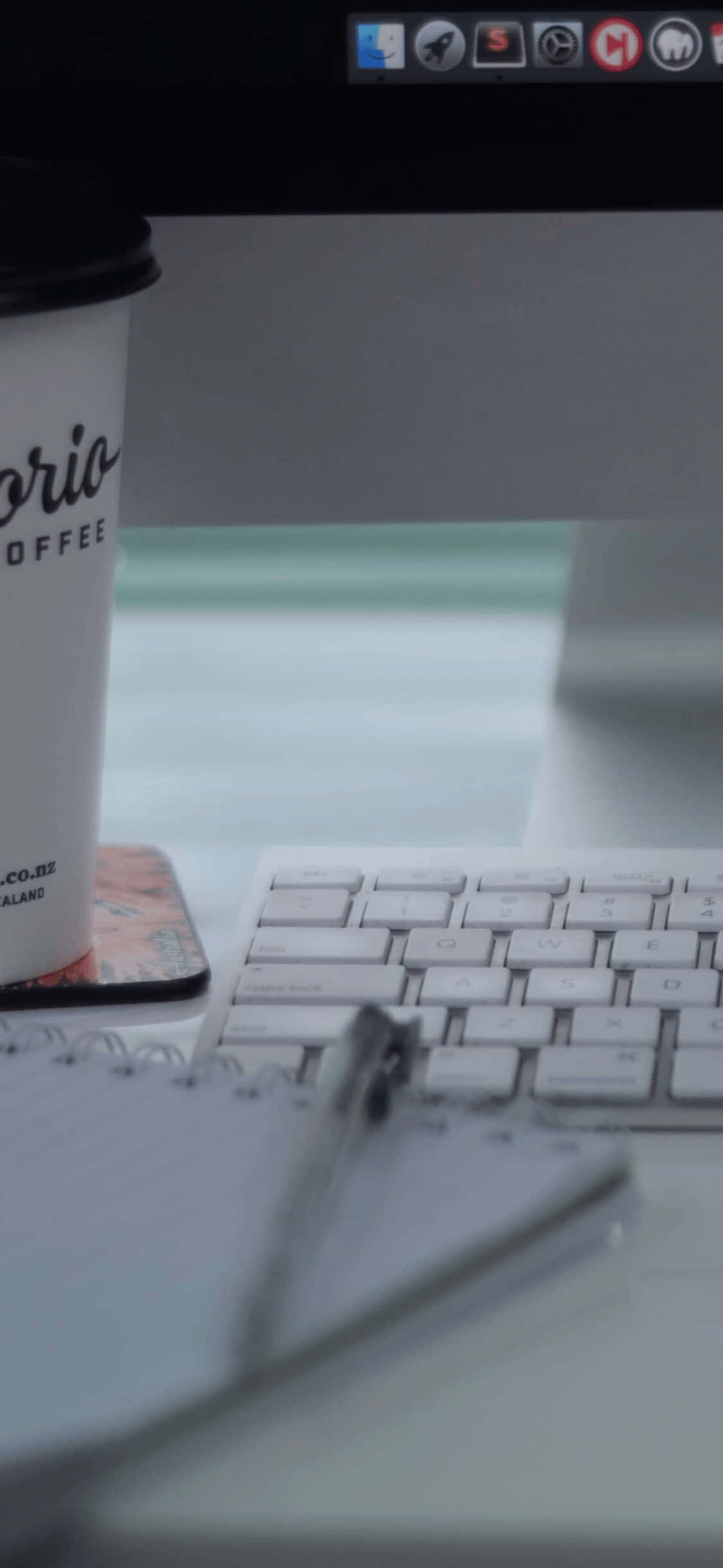 Kahve Fincanı iPhone X Ofis Arka Planı Duvar Kağıdı