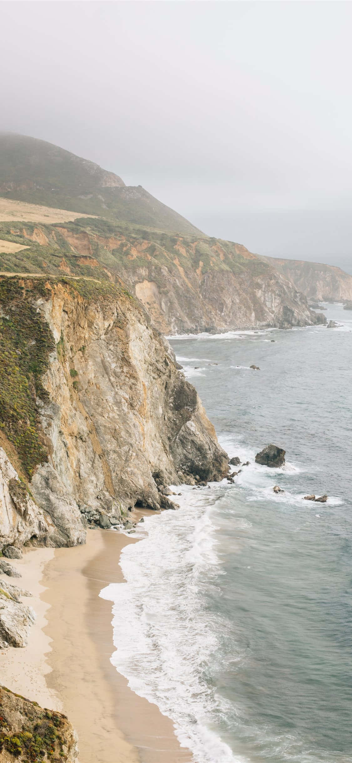 Kaliforniya'daki Big Sur Sahil Şeridinin Güzelliği Duvar Kağıdı