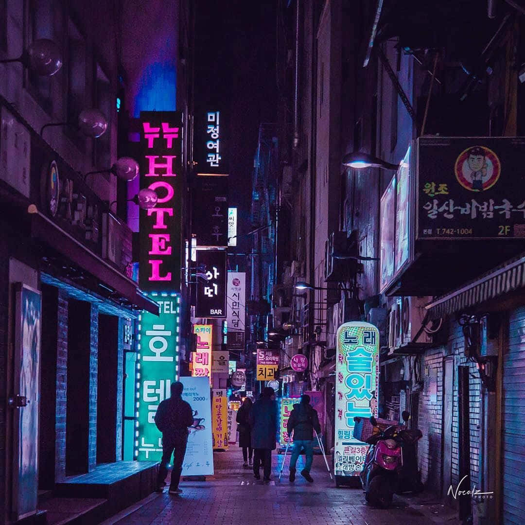 Karanlık Estetik Neon Sokak Görseli Duvar Kağıdı