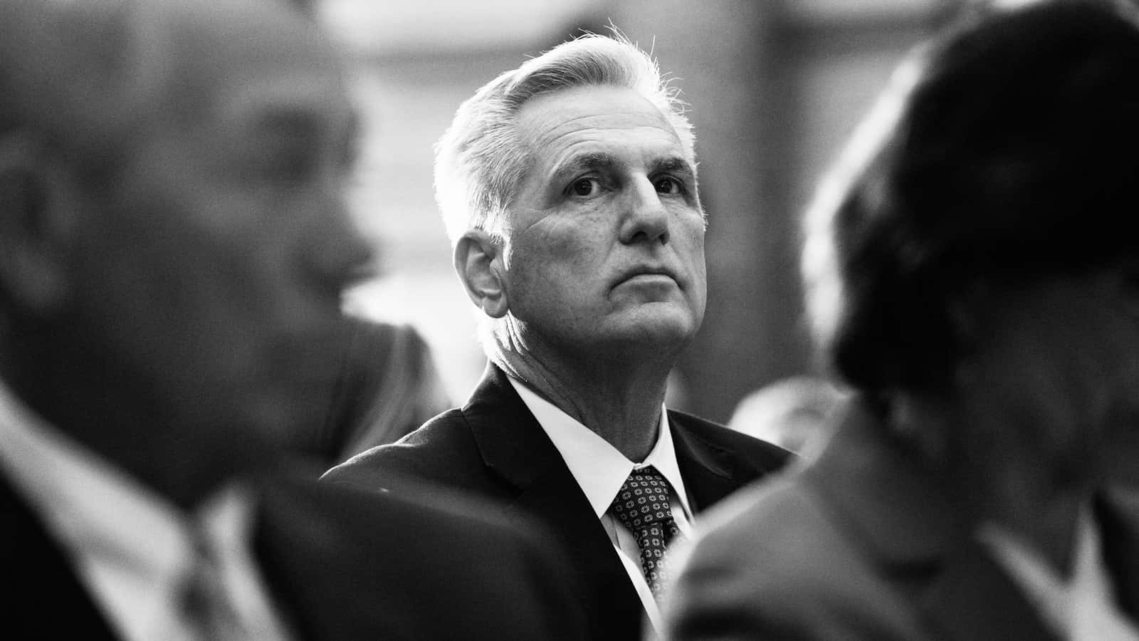 Kevin McCarthy'nin Siyah Beyaz Fotoğrafı Duvar Kağıdı