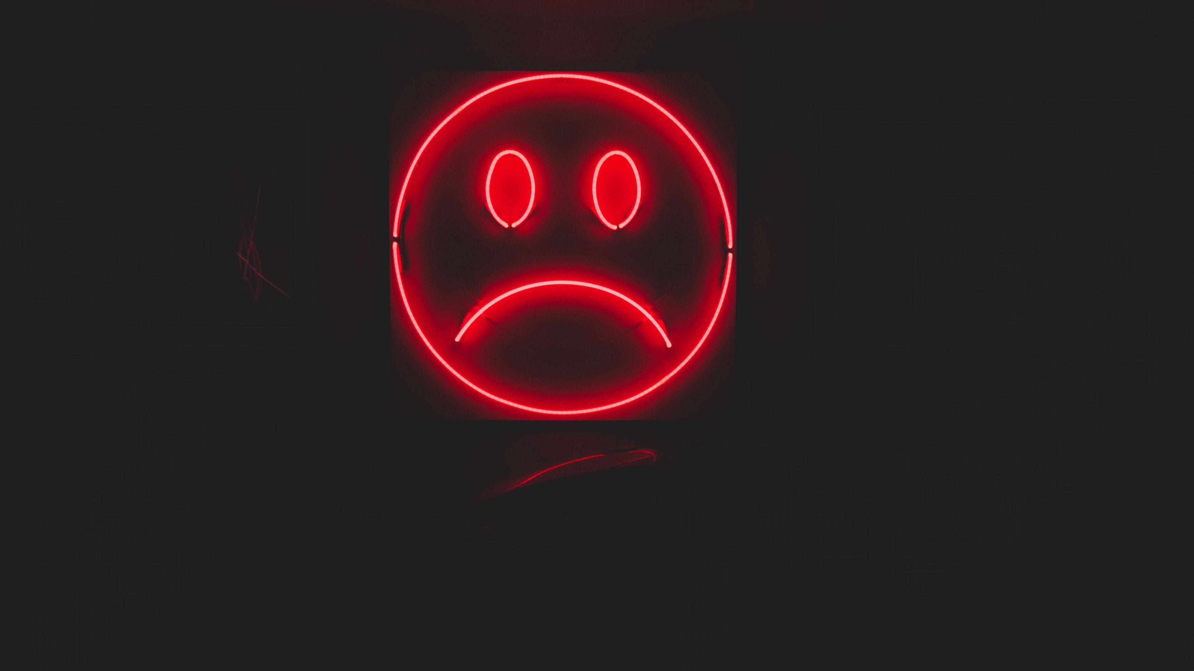 Kırmızı Üzgün Emoji 4K Duvar Kağıdı