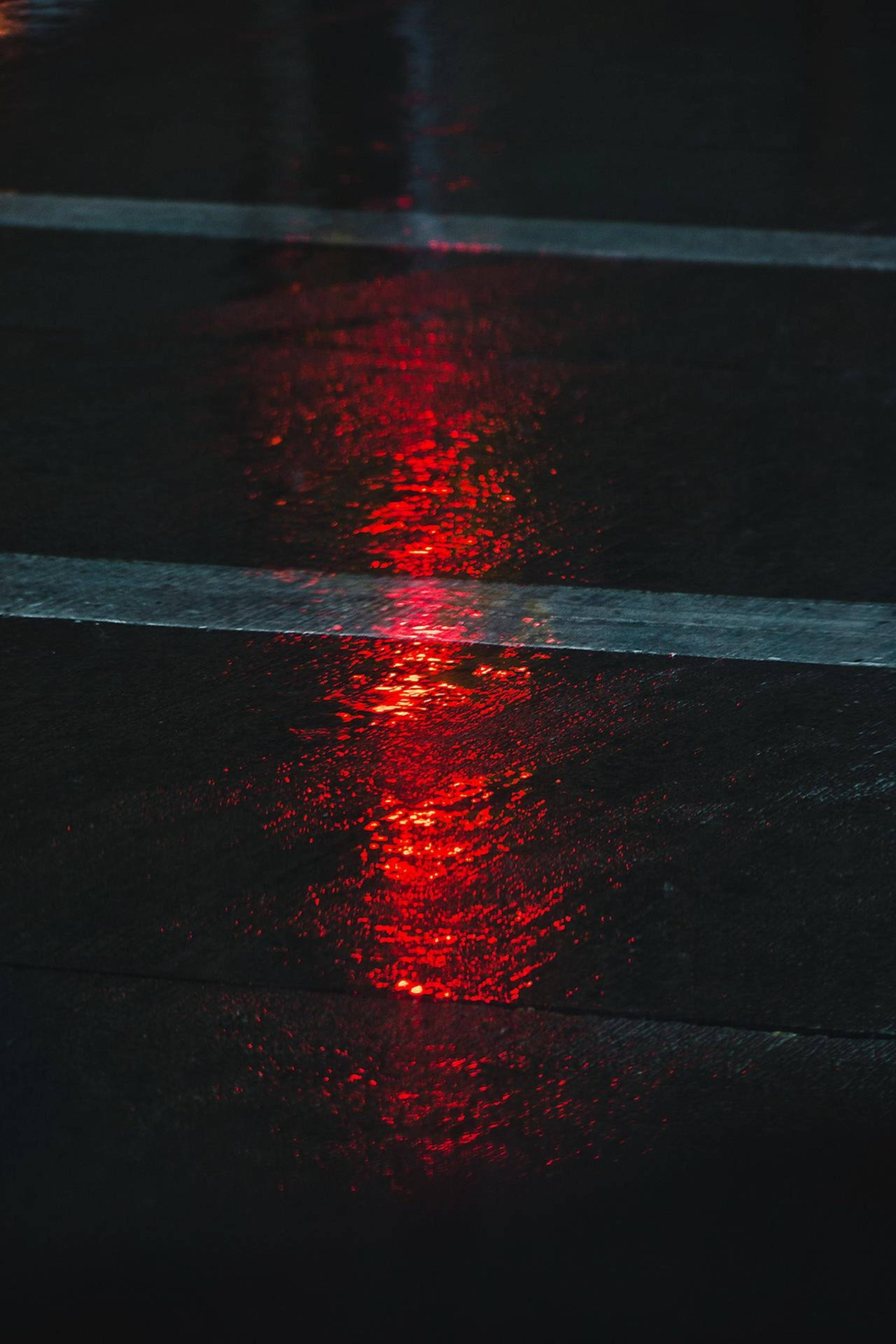Kırmızı Estetik Neon Sokak Işığı Duvar Kağıdı
