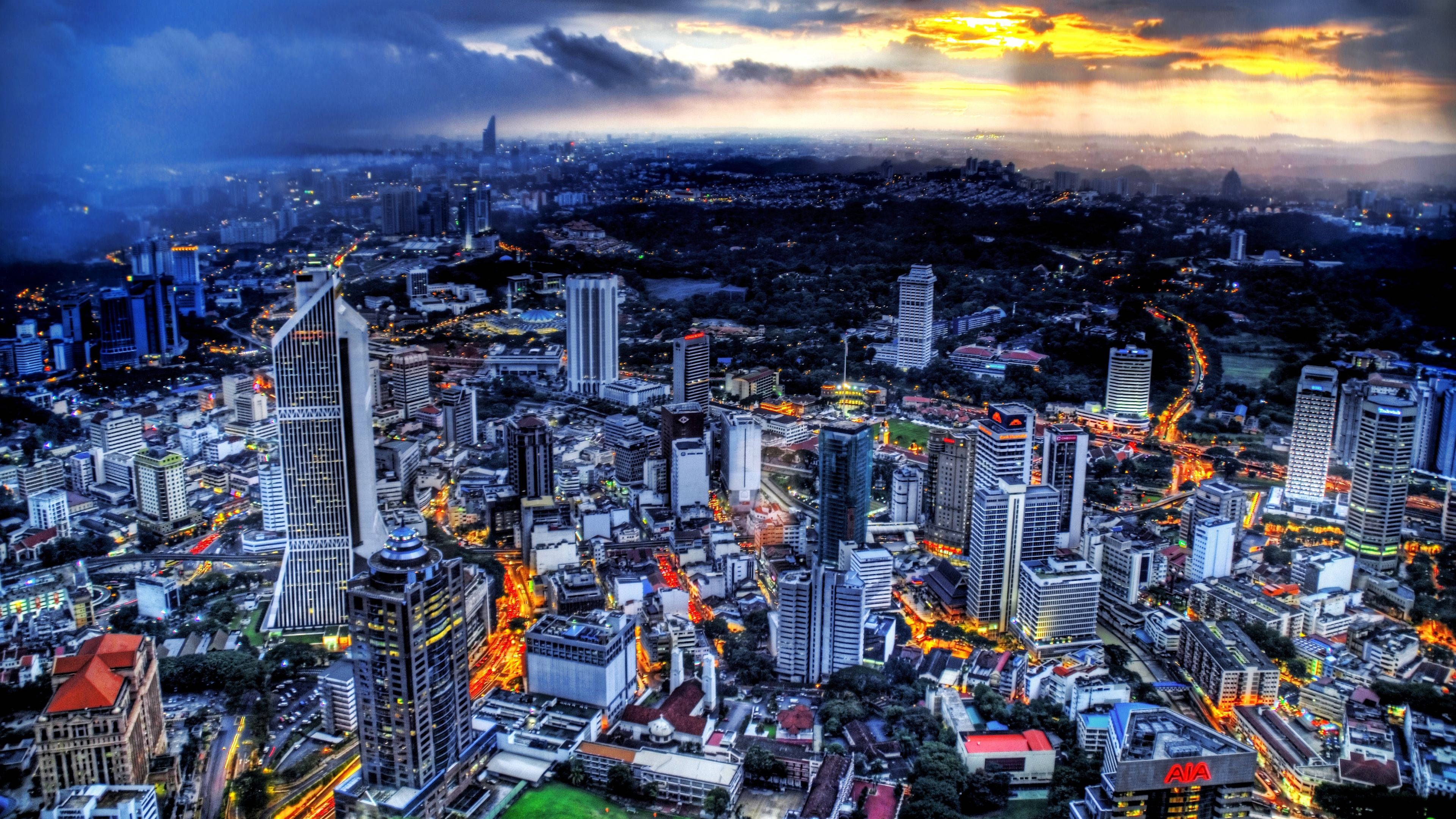 Kuala Lumpur Silüetinin Gece Manzarası Duvar Kağıdı