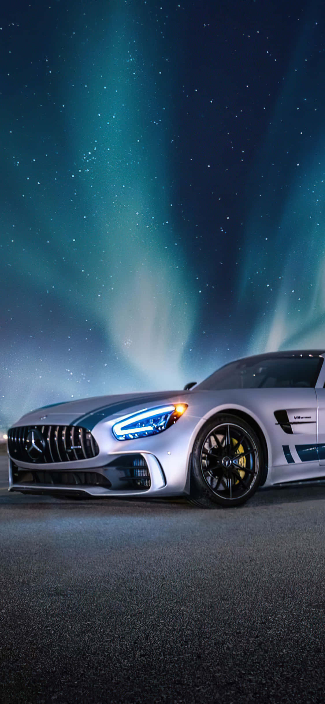 Kuzey Işıkları Gümüş iPhone Xs Mercedes Amg Arkaplan Duvar Kağıdı