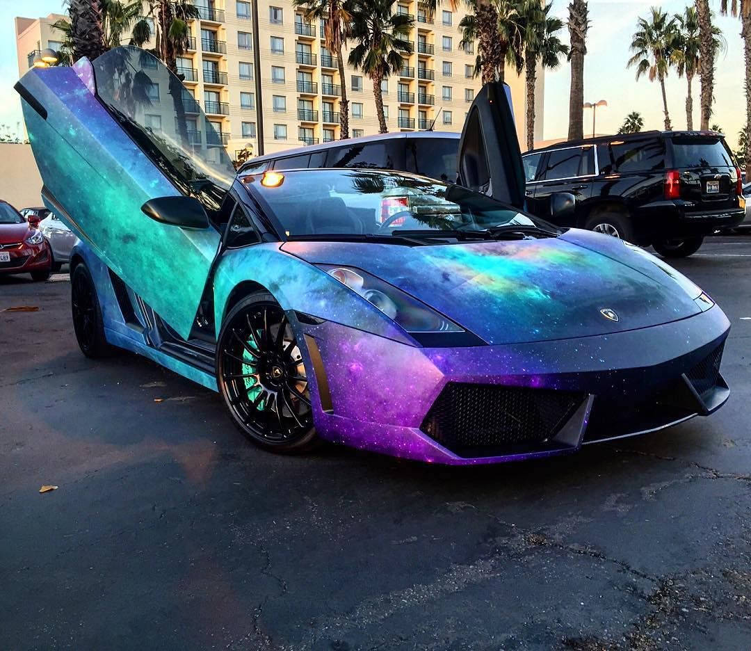 Lamborghini Galaxy Park Edilmiş Duvar Kağıdı
