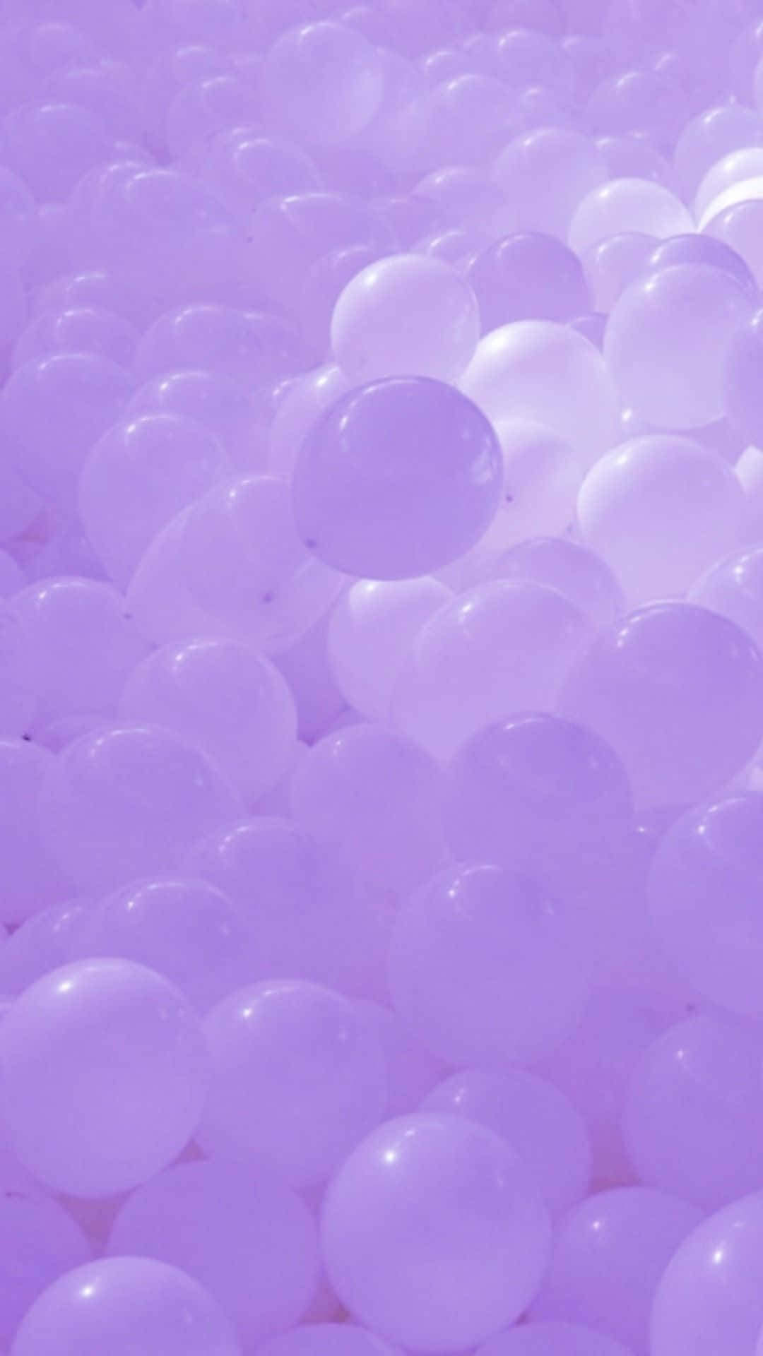 Lavanta Pastel Mor Estetik Arka Planında Balonlar Duvar Kağıdı