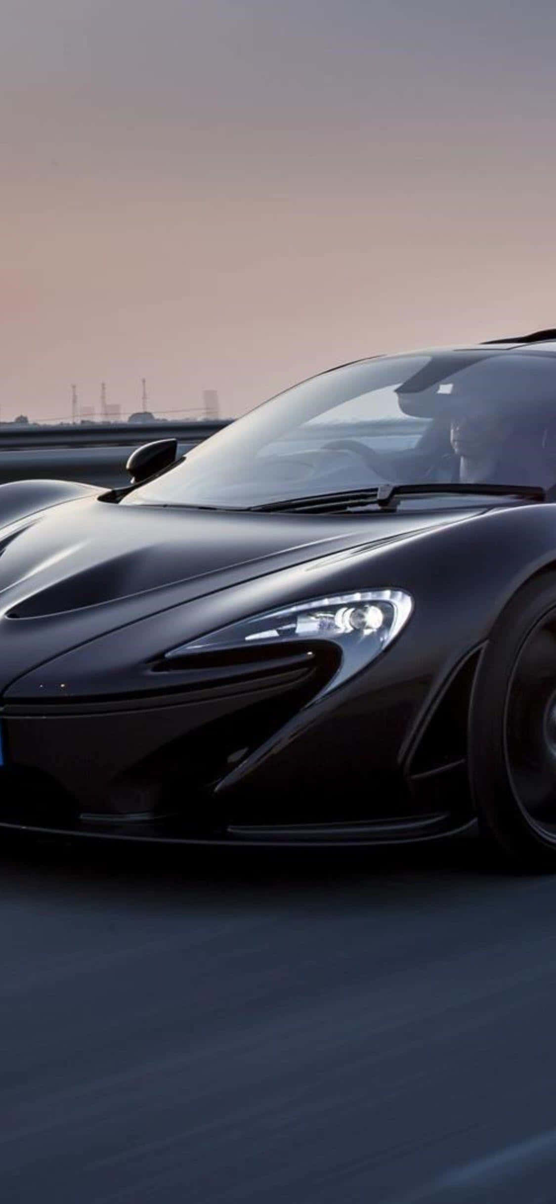 Lüks iPhone Xs Mclaren 720s'in Direksiyonuna Geçin Duvar Kağıdı