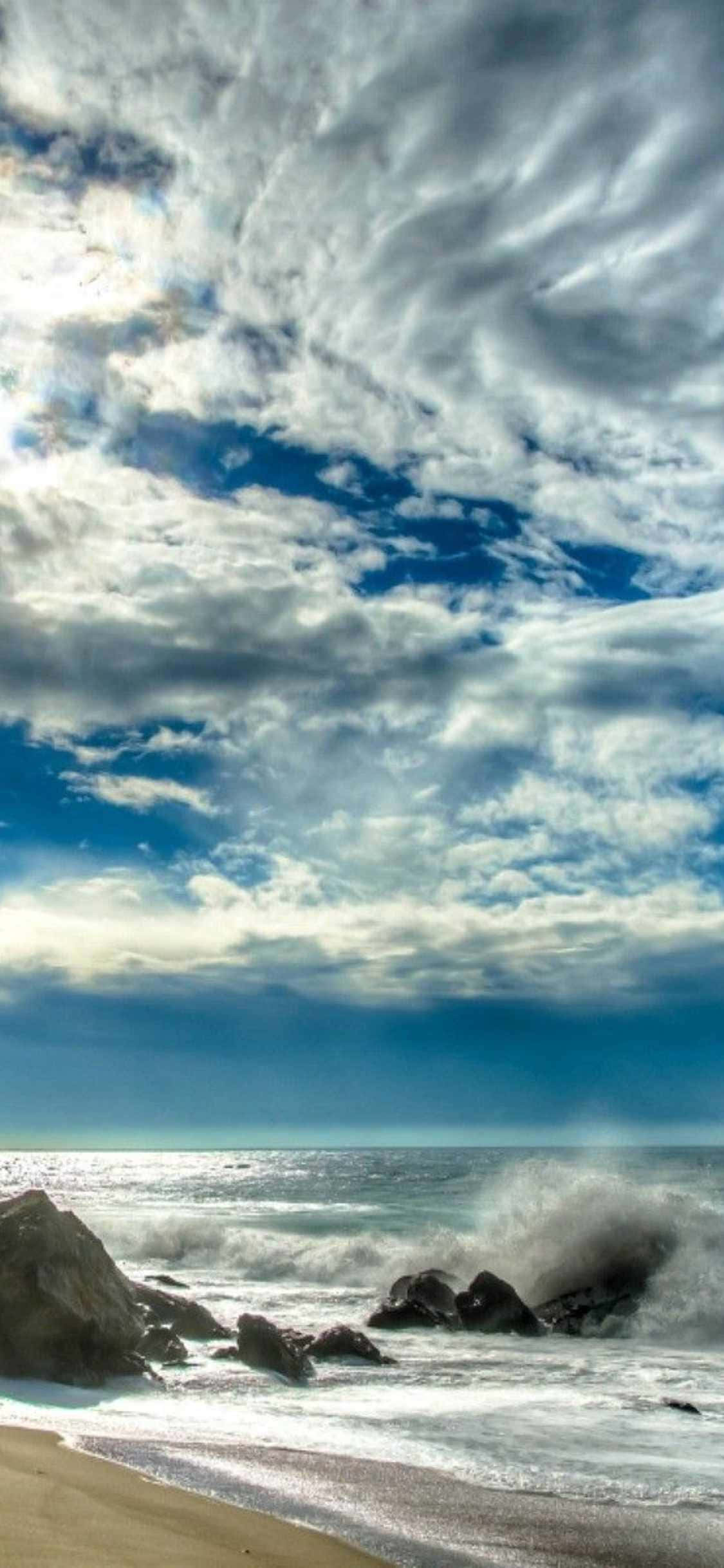 "Malibu'nun altın gün batımlarını iPhone Xs'inizle yakalayın!" Duvar Kağıdı
