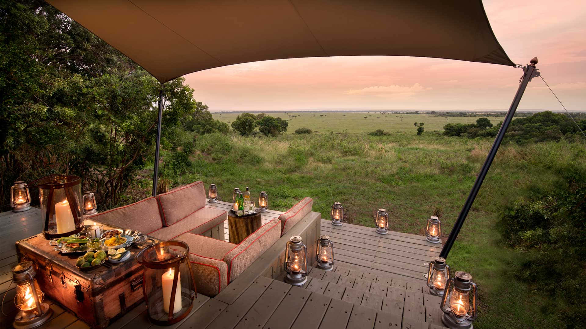 Masai Mara'nın Kalbinde Huzurlu Mimari Duvar Kağıdı