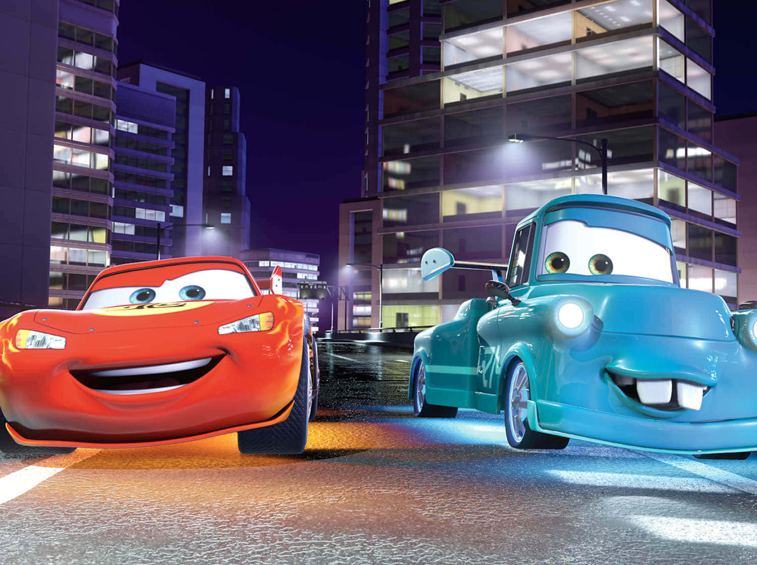 Mater ve Lightning McQueen, Zamanın Sınavından Geçen Dostlar Duvar Kağıdı
