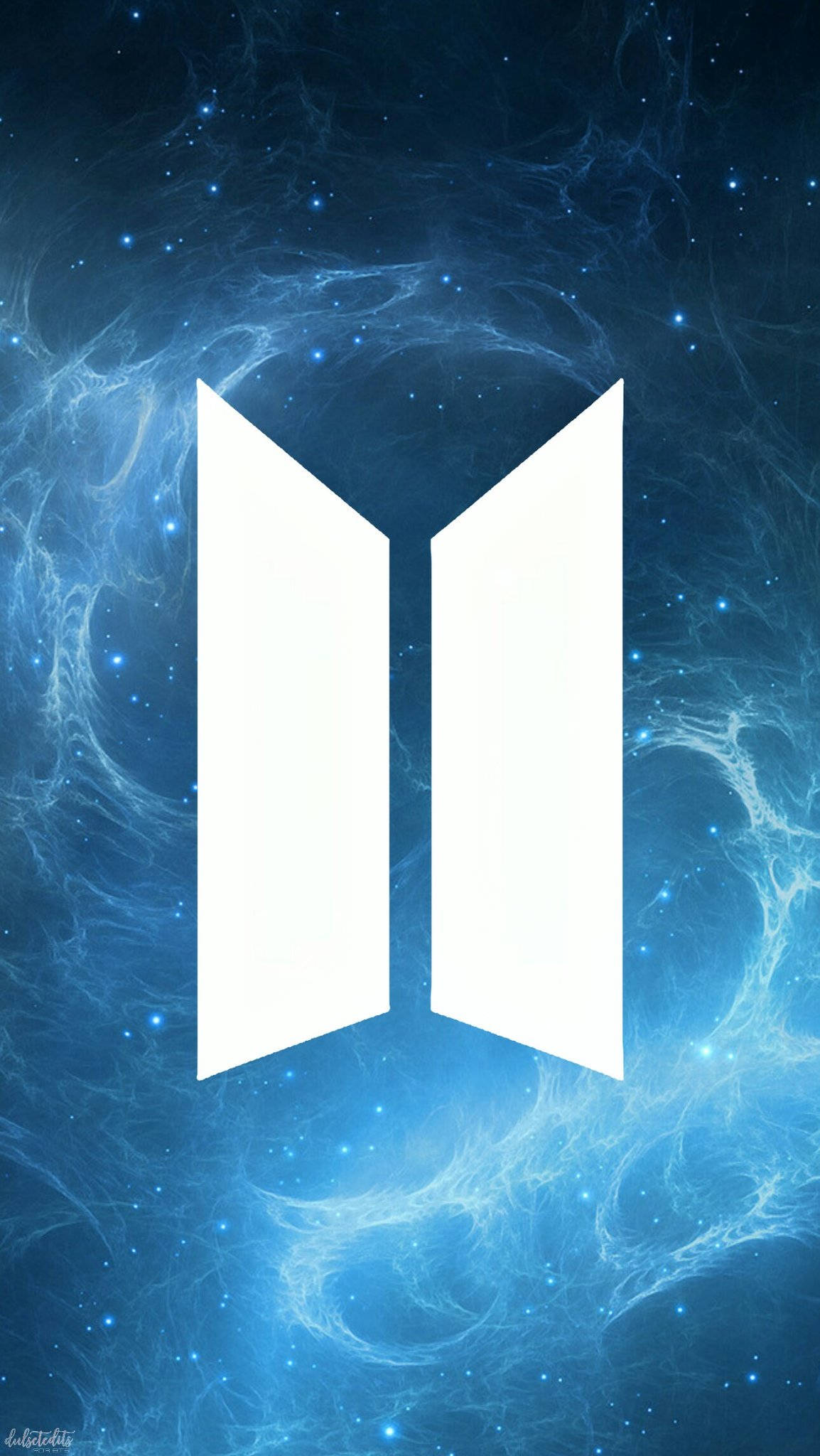 Mavi BTS Logosu Duvar Kağıdı