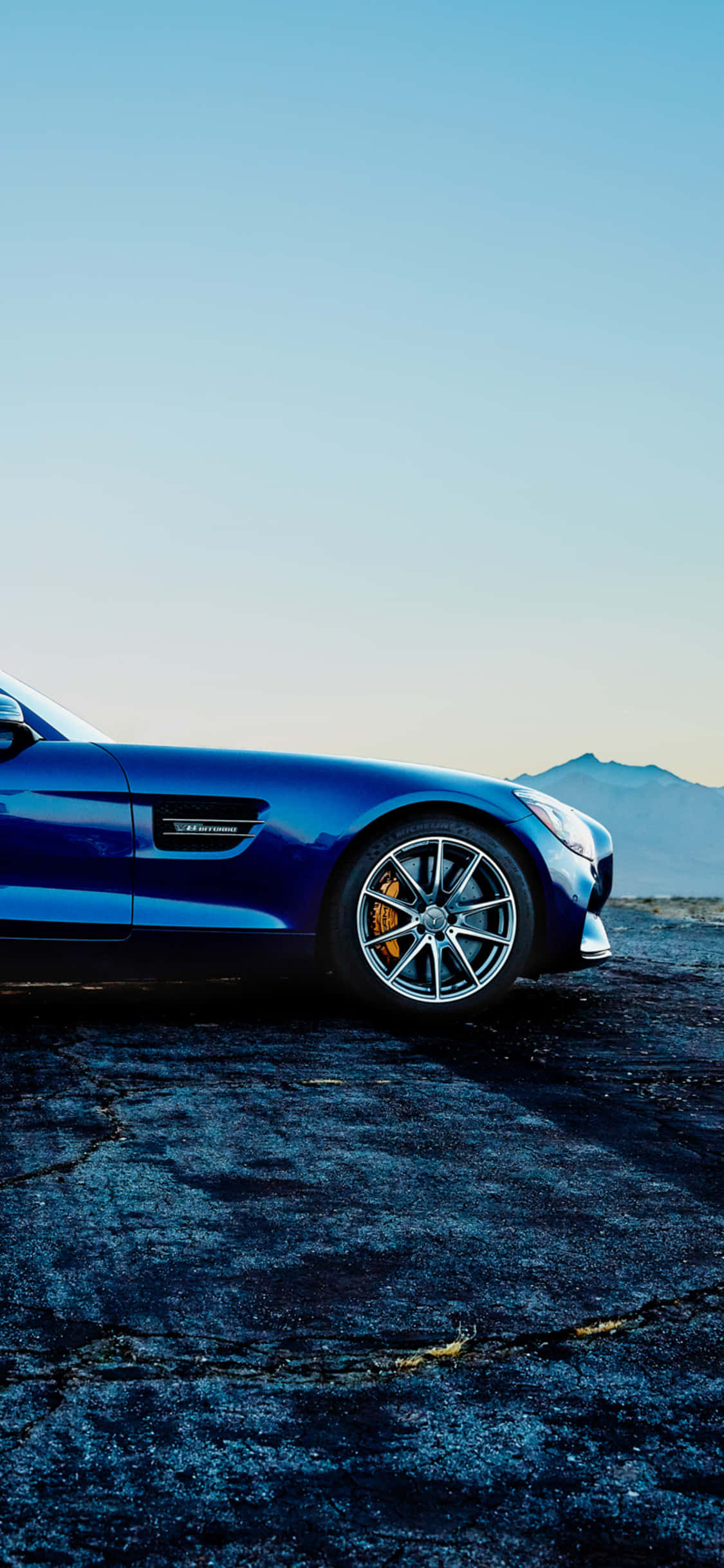Mavi iPhone Xs Mercedes Amg Arkaplanı Duvar Kağıdı
