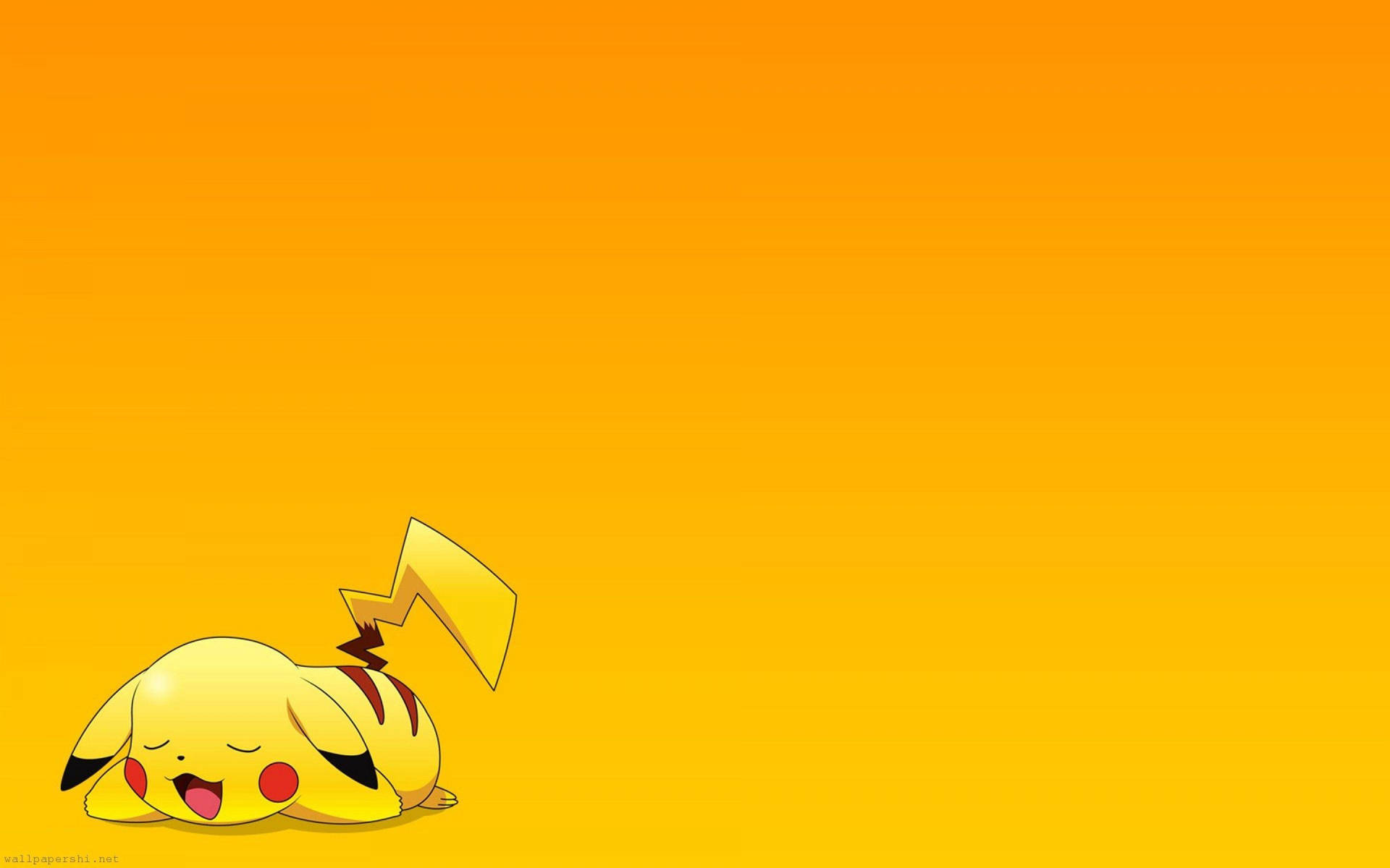 Sarı arka planın köşesinde dinlenen Pikachu duvar kağıdı.