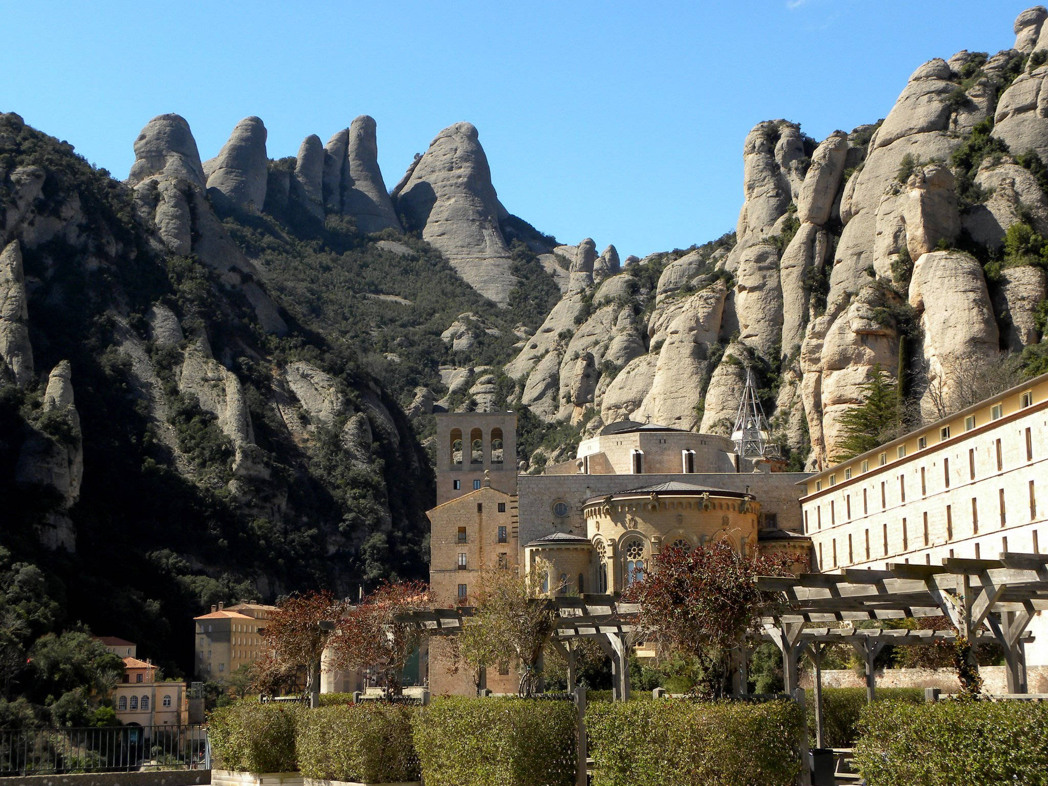 Montserrat Berrak Dağlar Duvar Kağıdı