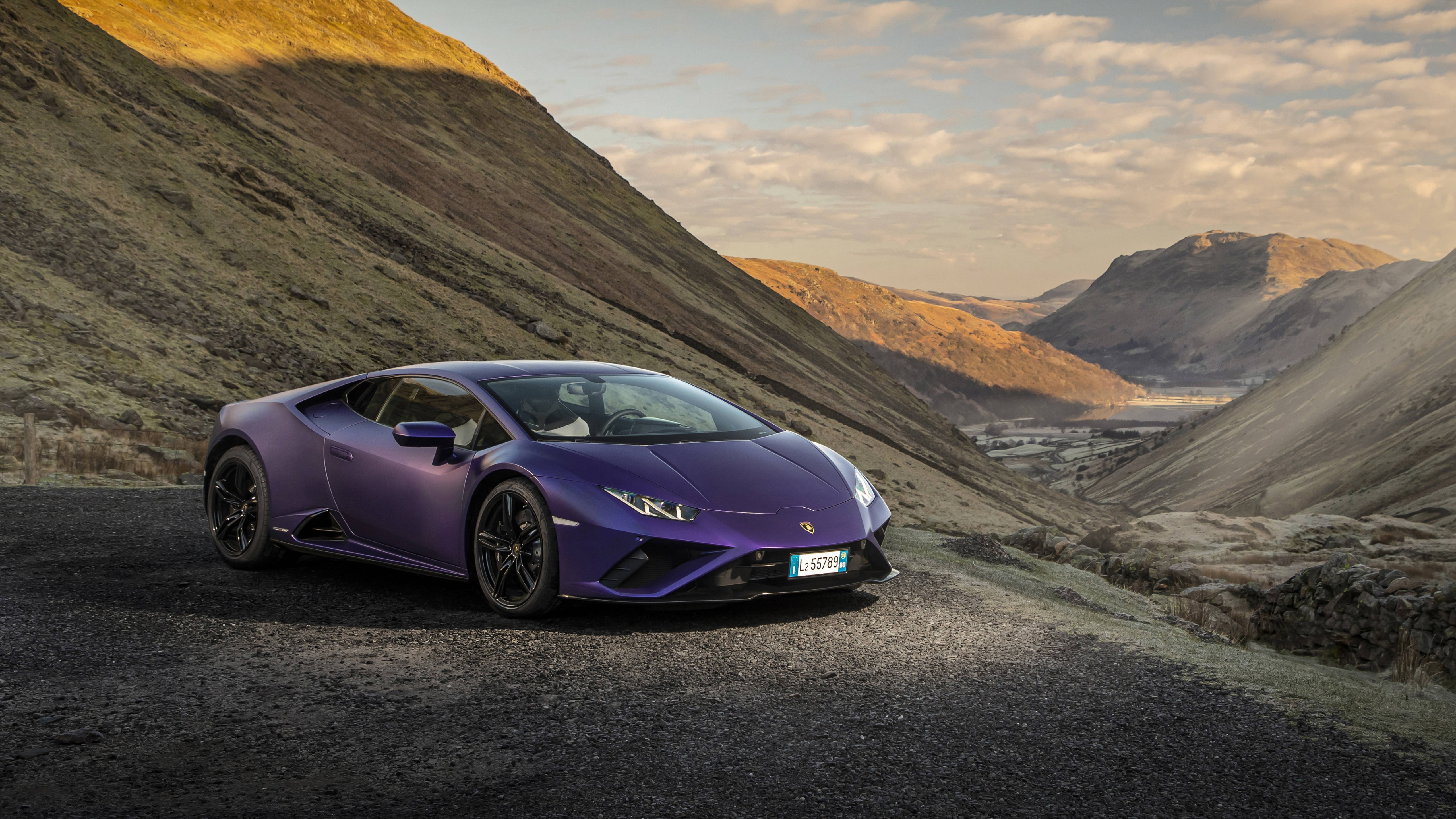 Mor Lamborghini Huracan 4K Dizüstü Araba Duvar Kağıdı