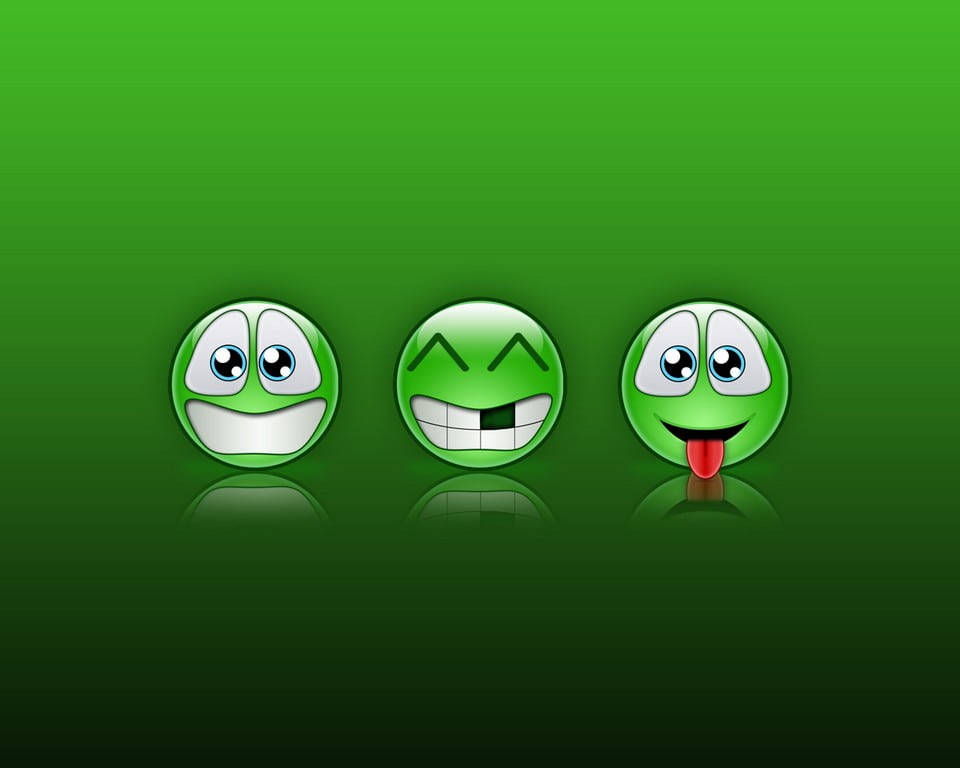 MSN Messenger Yeşil Emojiler Duvar Kağıdı