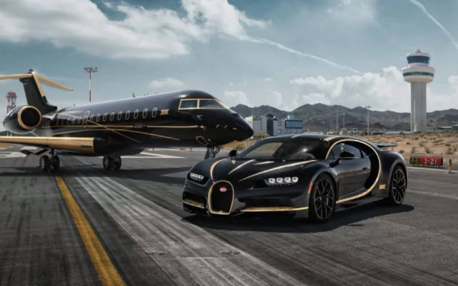 Muhteşem Siyah Bugatti Chiron 4K çözünürlükte Duvar Kağıdı