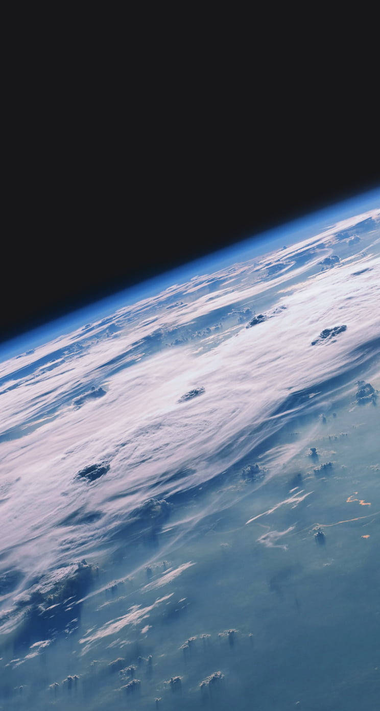 NASA iPhone Fırtına Uzaydan Duvar Kağıdı