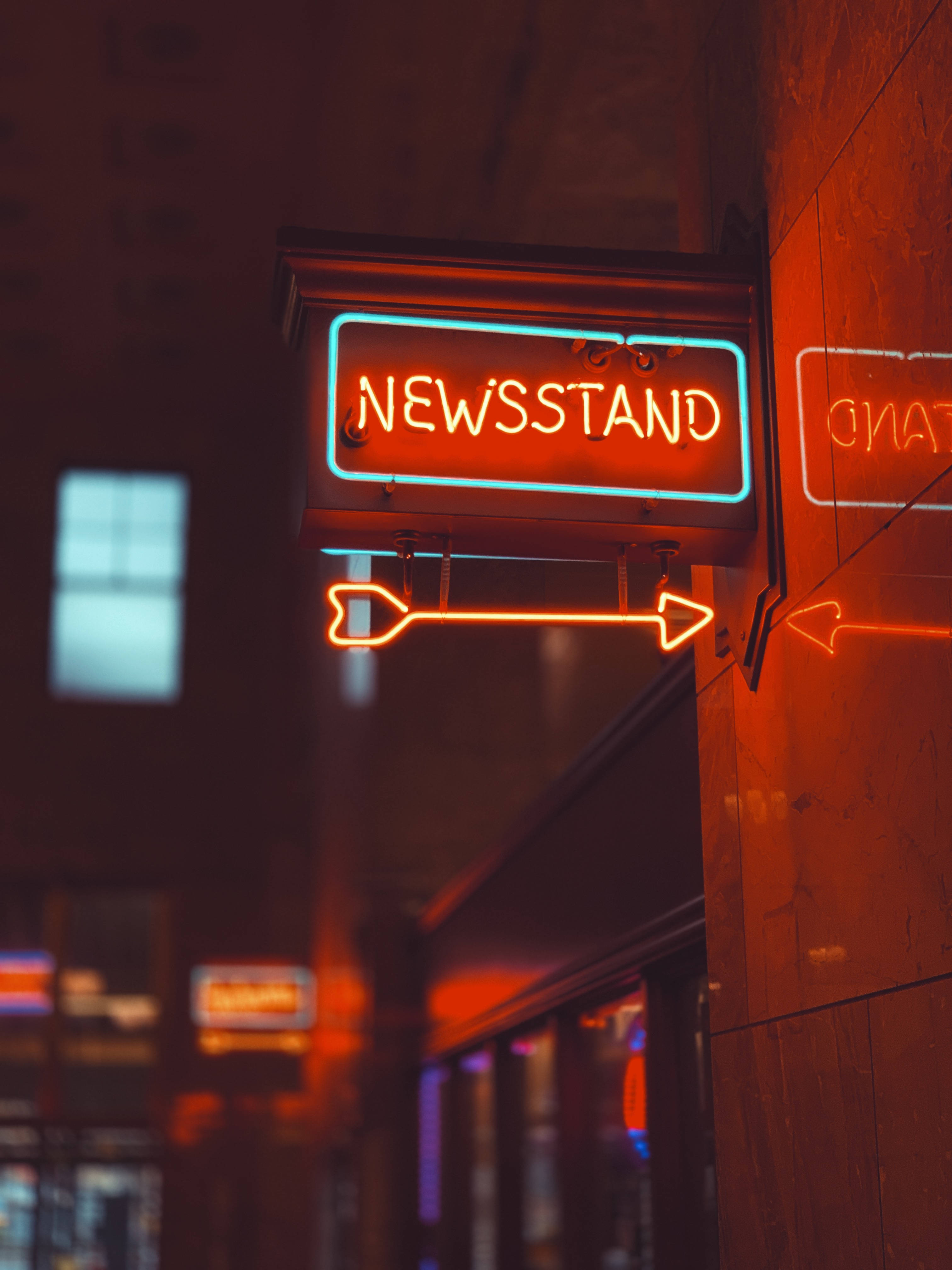 Neon Bayrak iPhone Duvar Kağıdı
