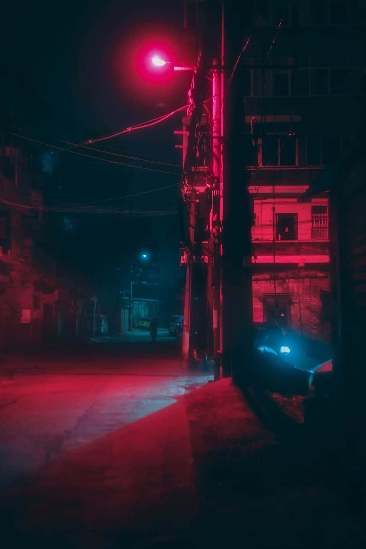 Neon Kırmızı Estetik Işığın Bir Sokağı Aydınlatması Duvar Kağıdı