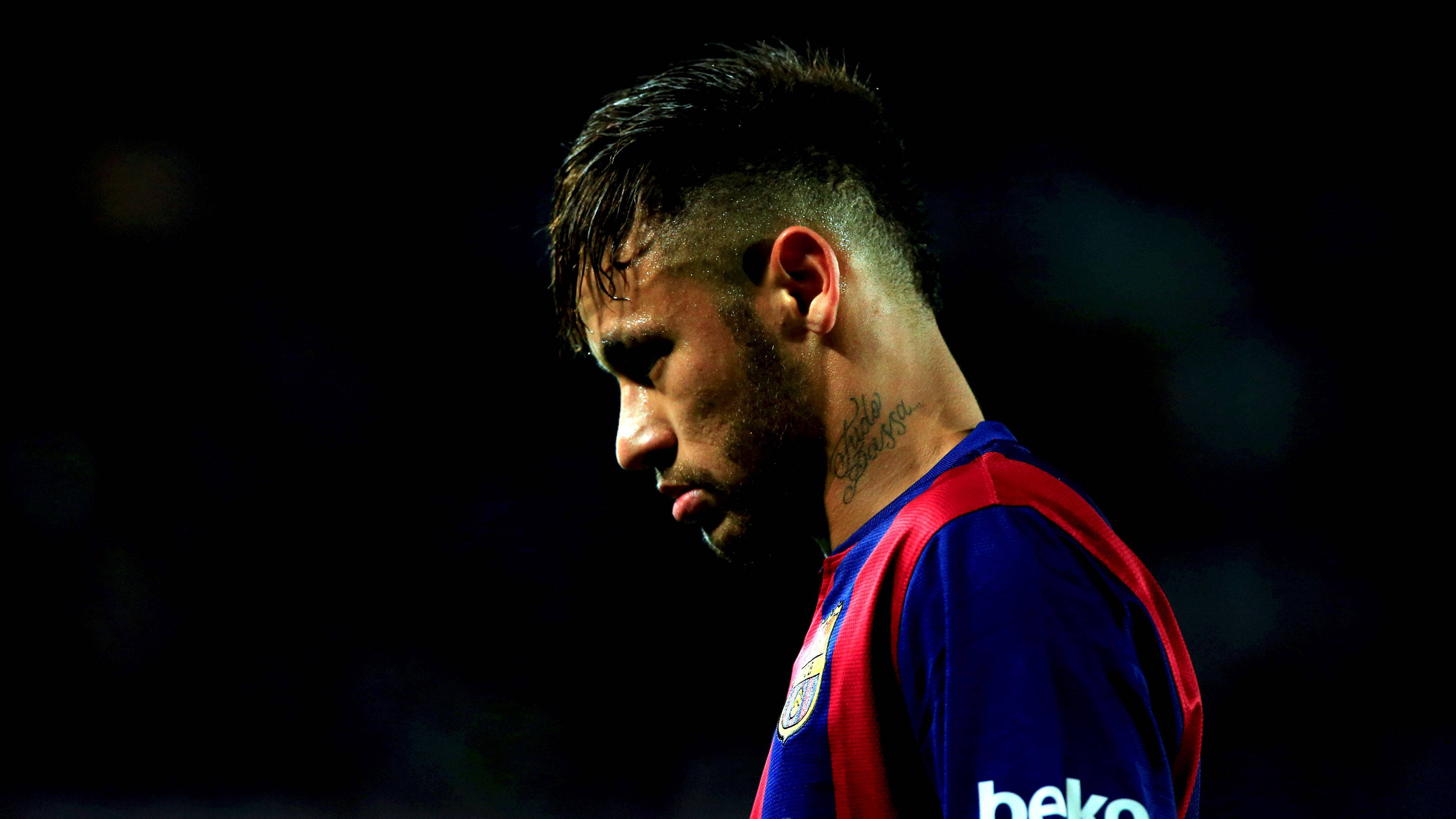 Neymar Jr.'ın Yan Profili Duvar Kağıdı