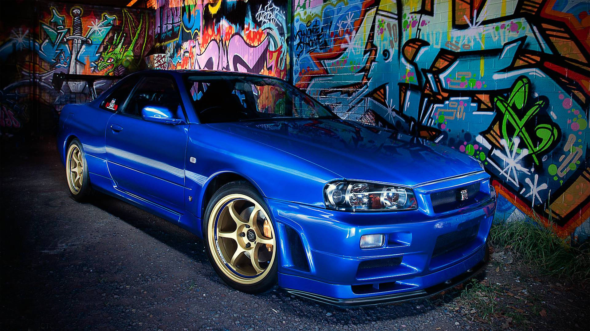 Nissan Skyline GTR R34 Graffiti Yanında Duvar Kağıdı