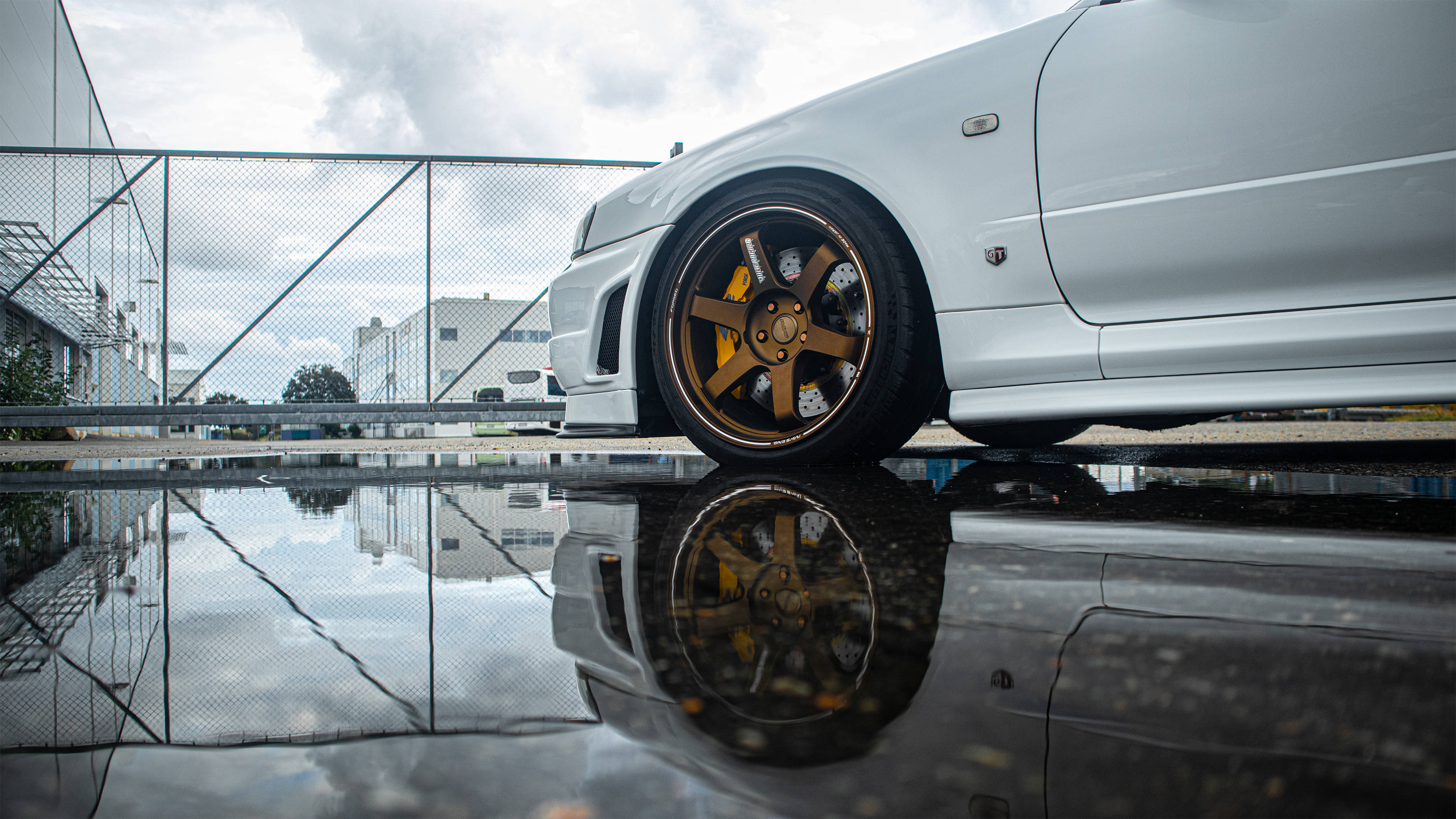 Nissan Skyline GTR R34 Jant Duvar Kağıdı