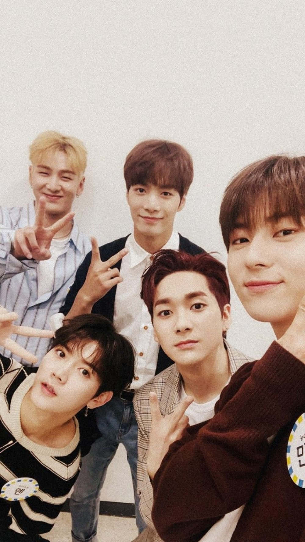 NU'EST - K-pop Müziğinde Bir Güç Duvar Kağıdı