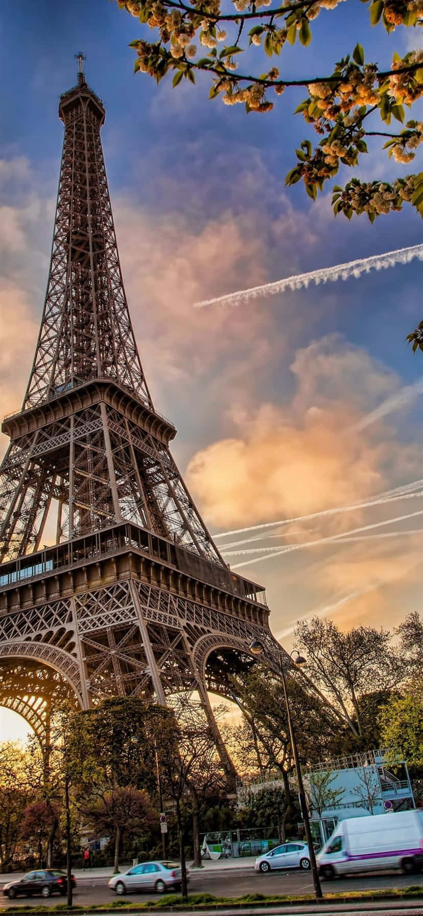 Paris'te altın saat vuruyor Duvar Kağıdı