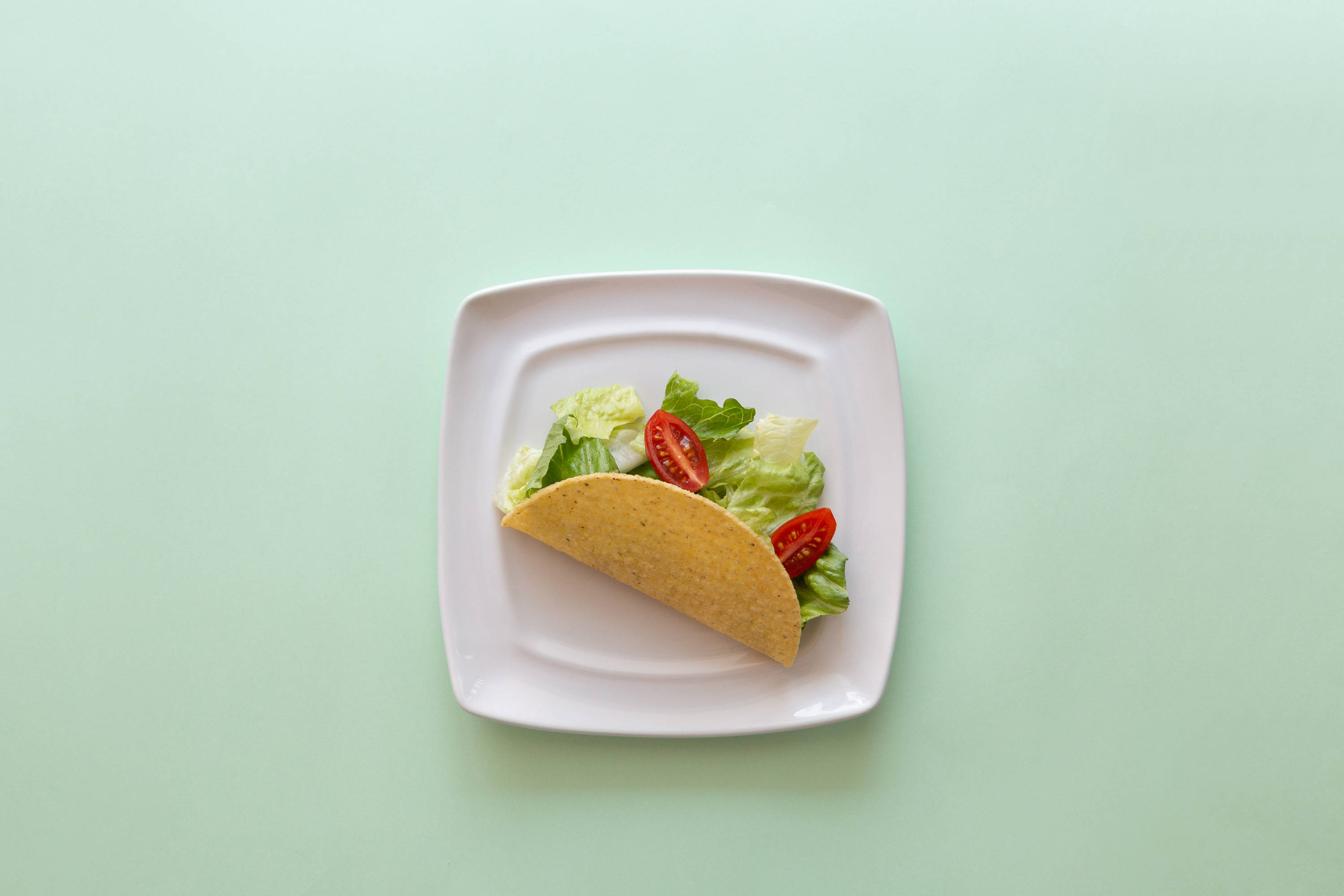 Pastel Yeşil Masada Taco Duvar Kağıdı