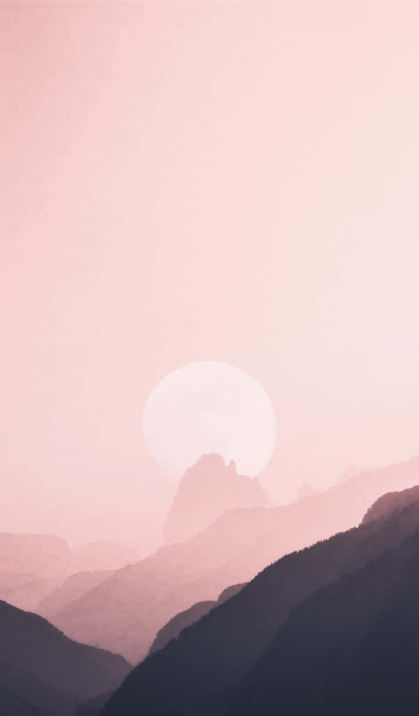 pembe bir gün batımı dağlar ve tepeler üzerinde Duvar Kağıdı