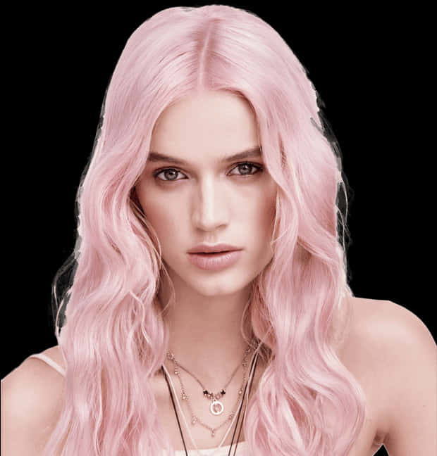 Pembe Dalgalı Saç Modeli Portresi Duvar Kağıdı