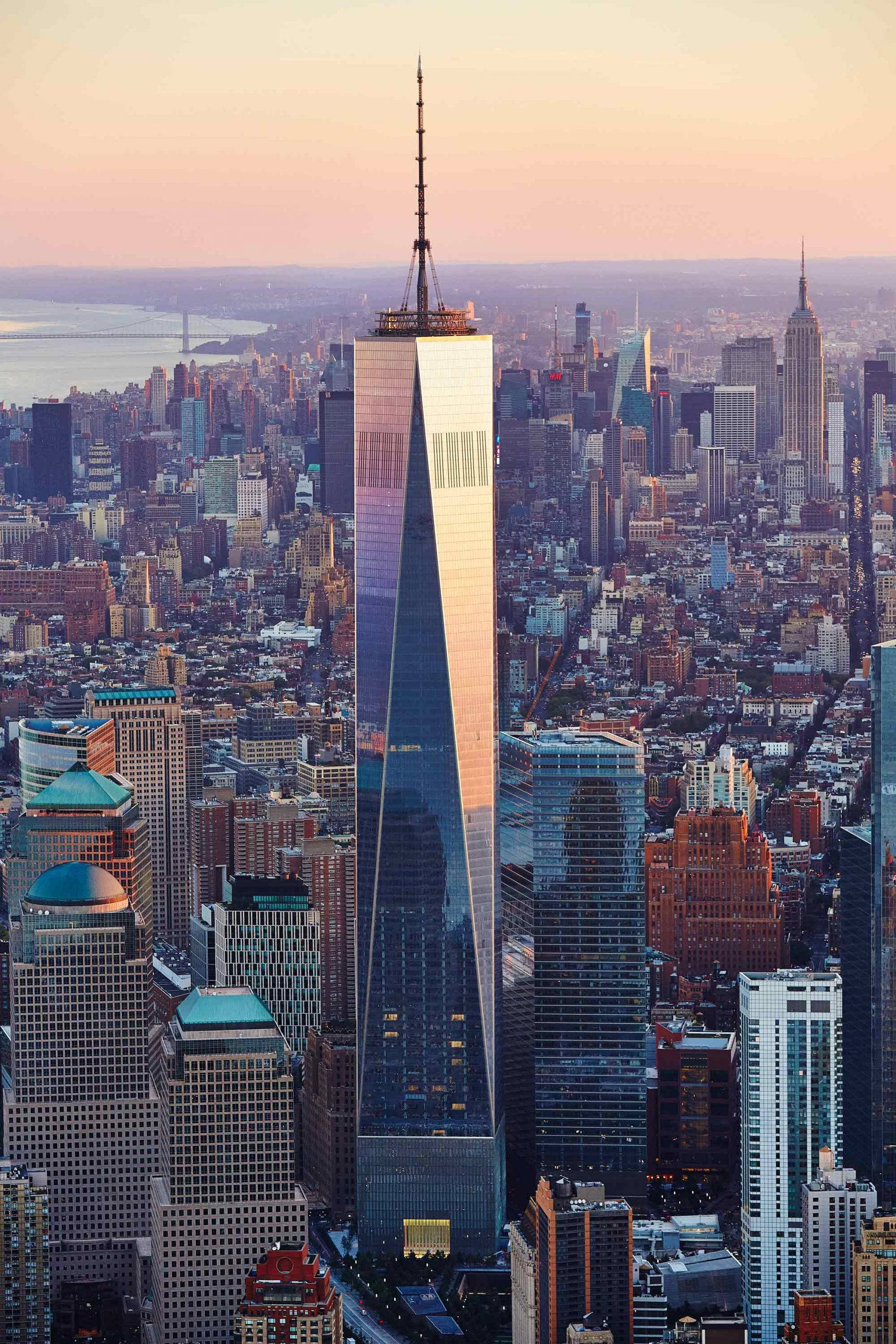 Pembe ve Mavi One World Trade Center Duvar Kağıdı