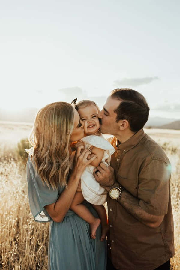 Price Ailesi Boho Temalı Aile Portresi Fotoğrafçılığı Duvar Kağıdı